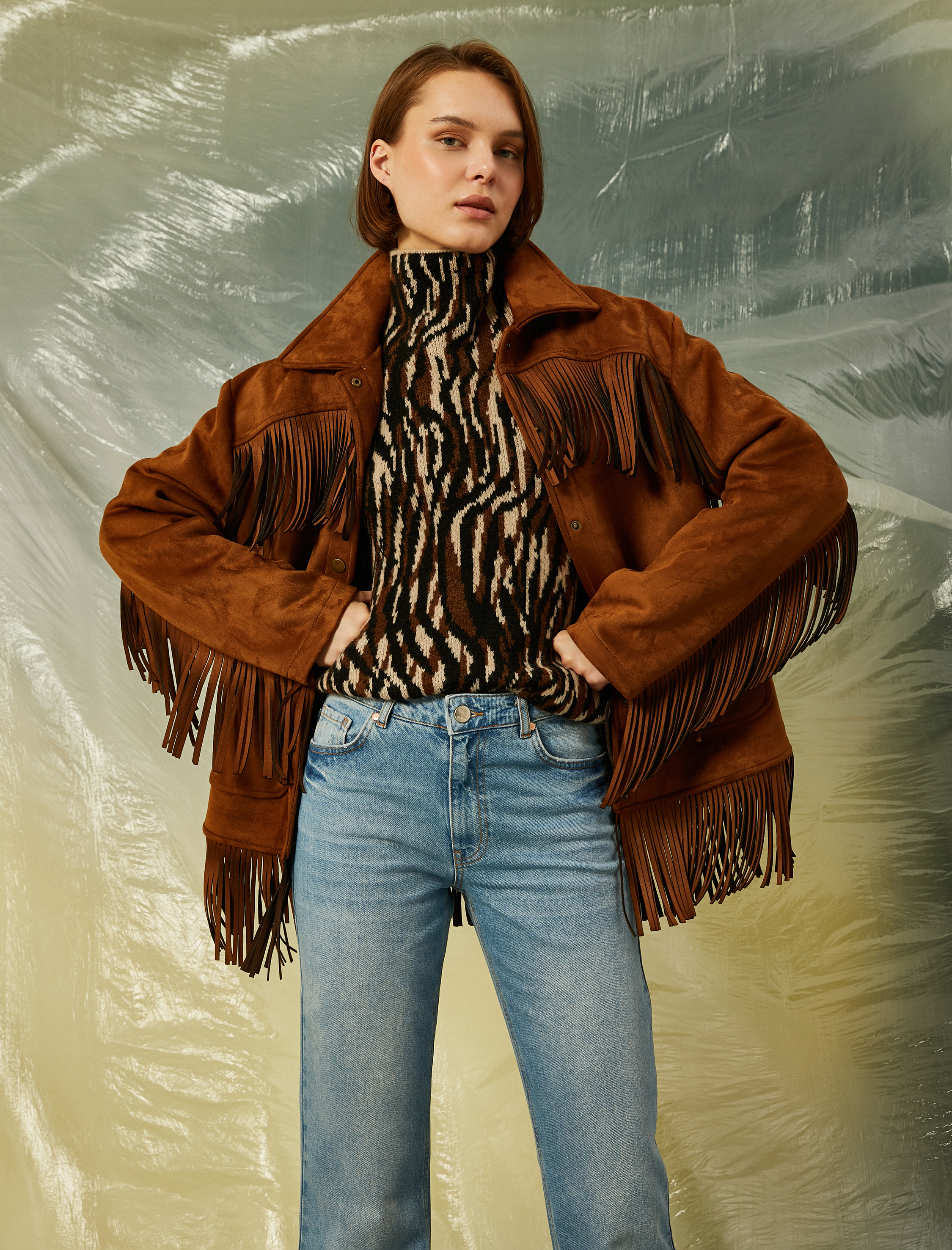   Süet Görünümlü Etnik Detaylı Shacket