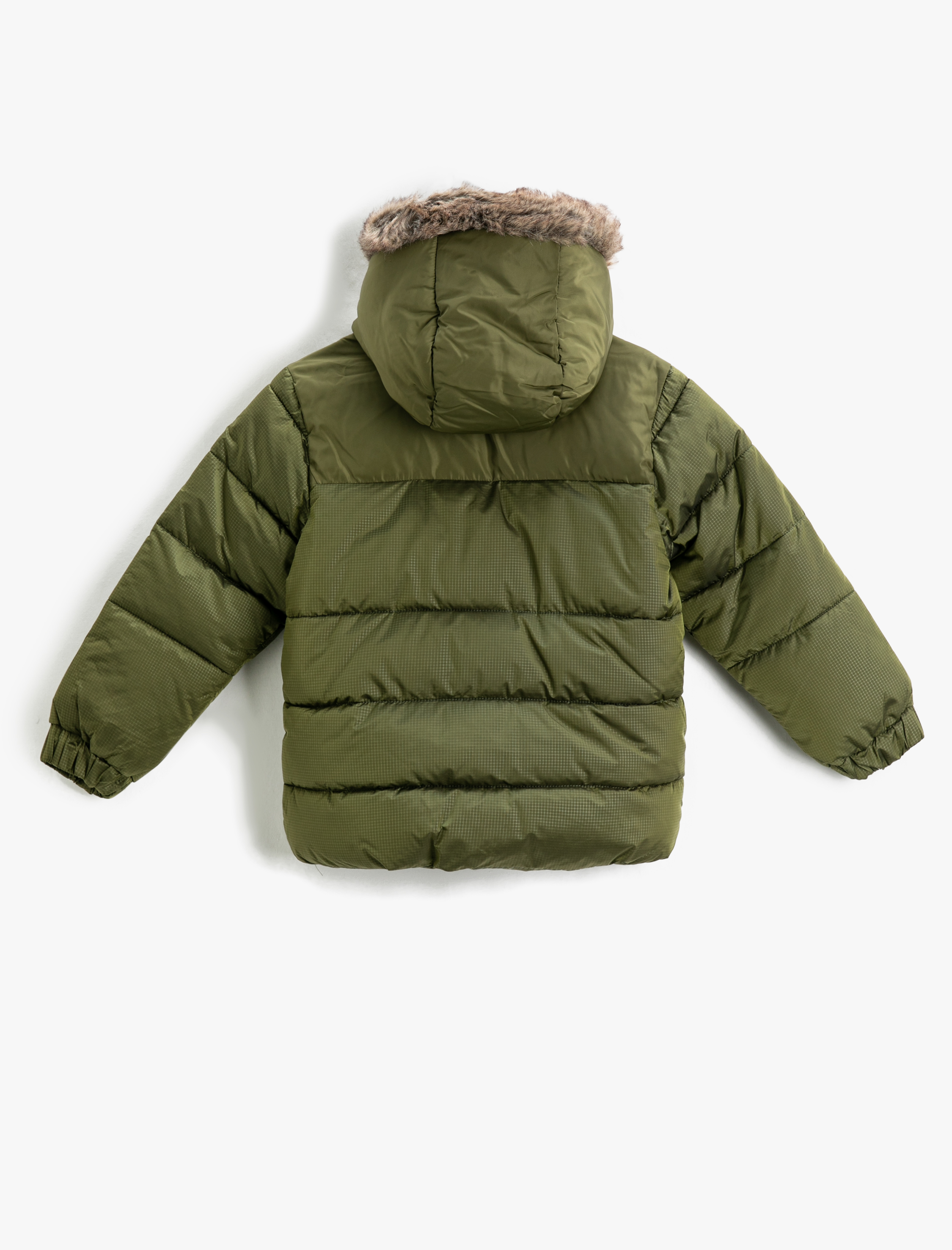  Erkek Çocuk Şişme Mont Kapüşonlu Suni Kürk Detaylı