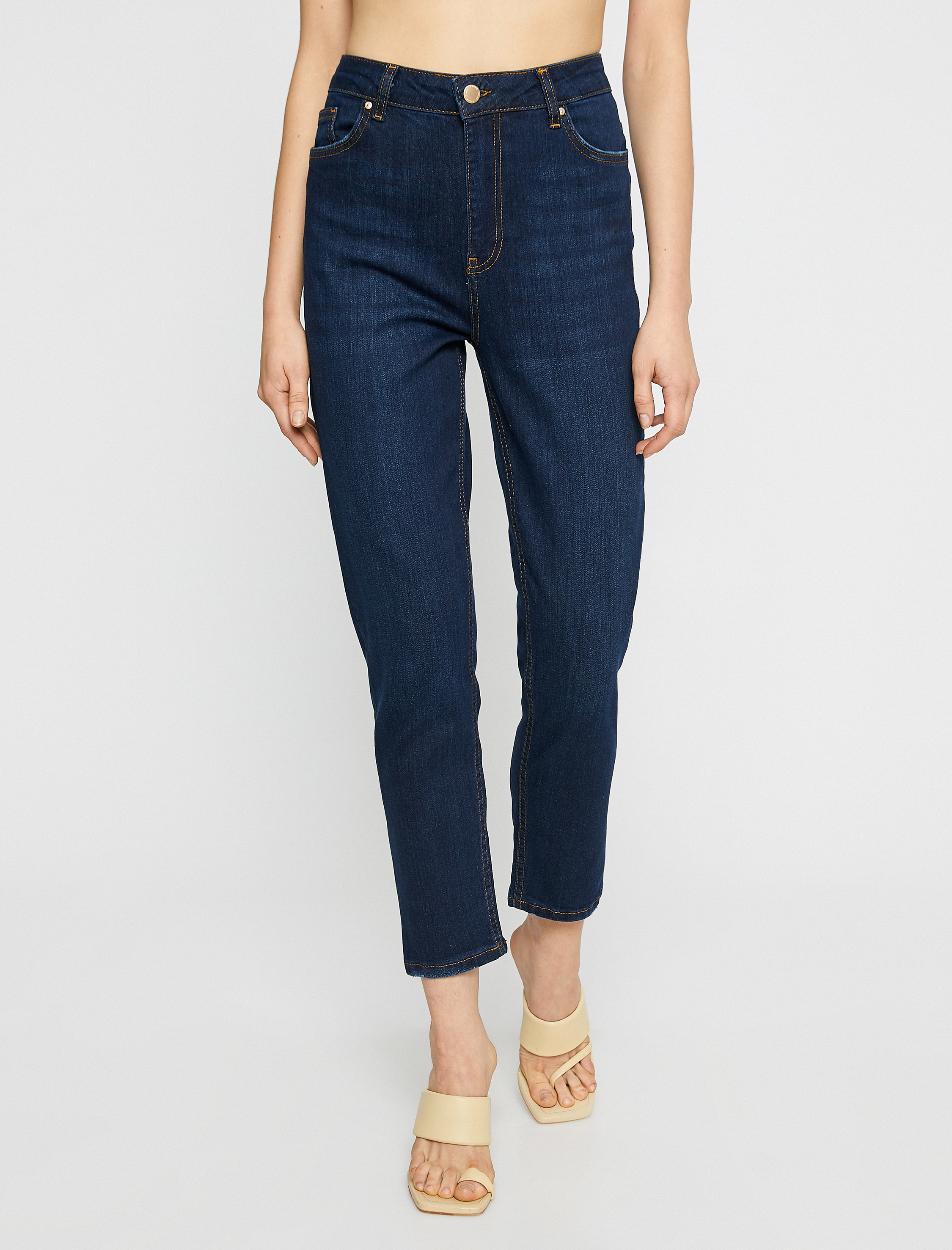 Yüksek Bel Kot Pantolon Hafif Dar Kesim - Mom Slim Jean