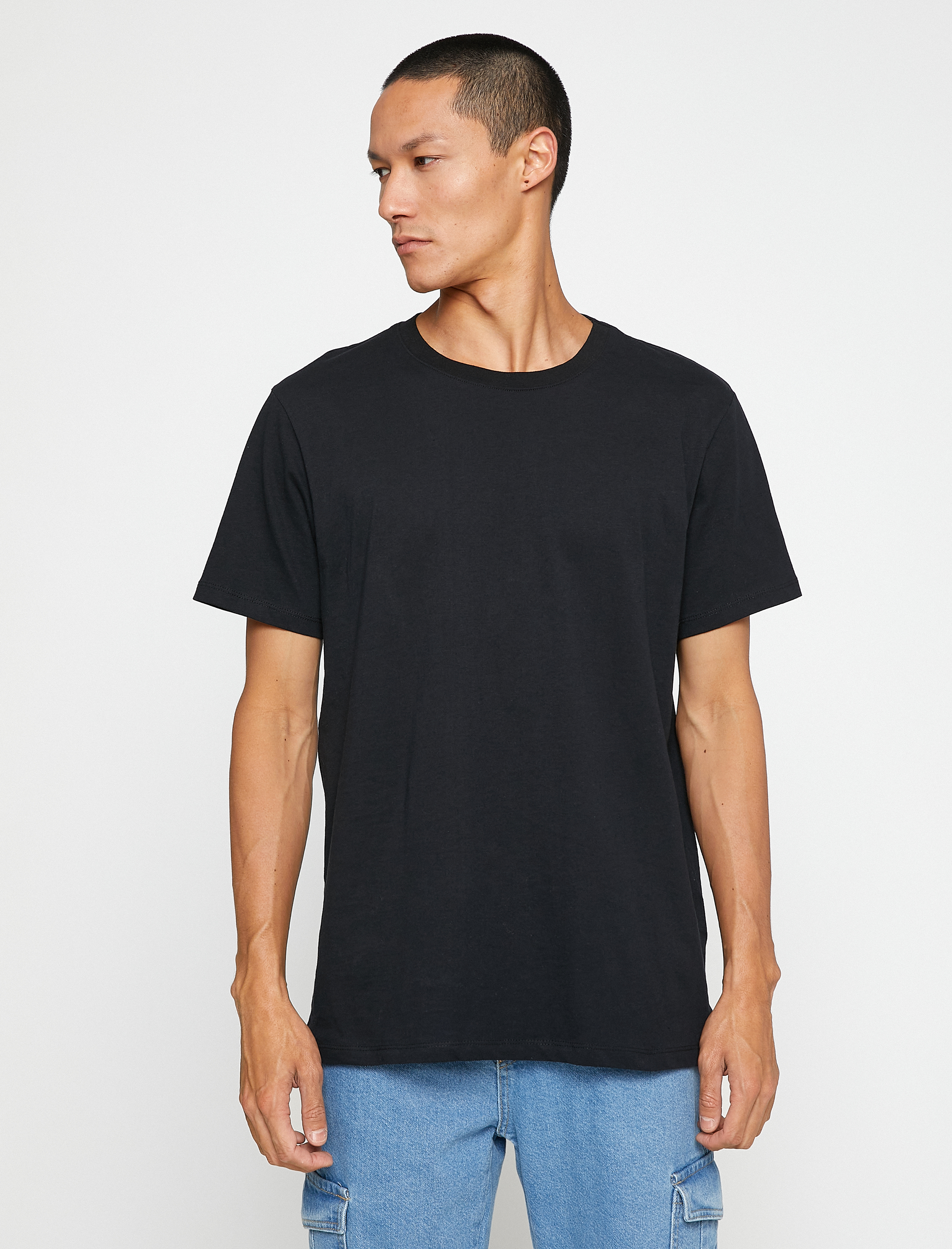   Basic Tişört Slim Fit Bisiklet Yaka Kısa Kollu Pamuklu