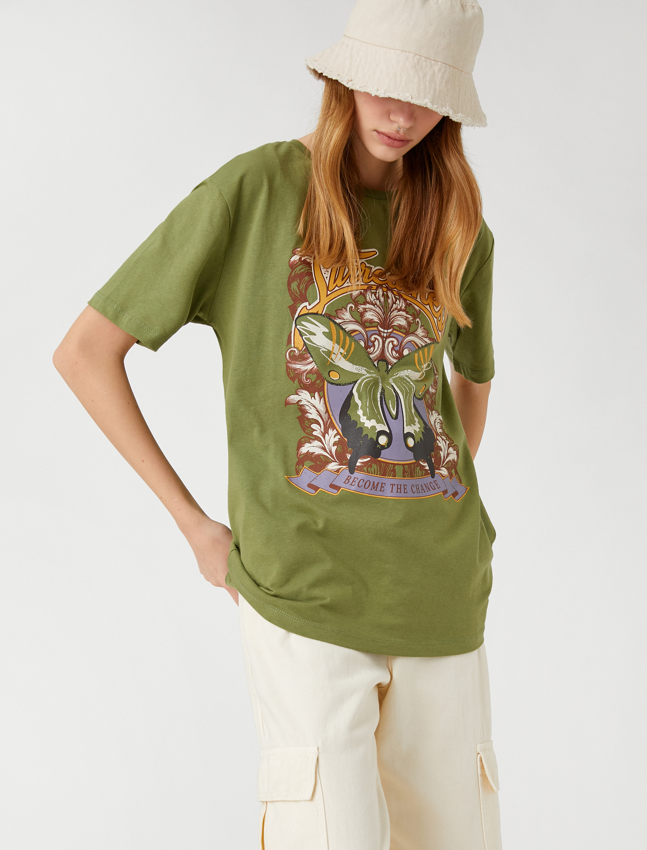   Kısa Kollu Tişört Kelebek Baskılı Bisiklet Yaka