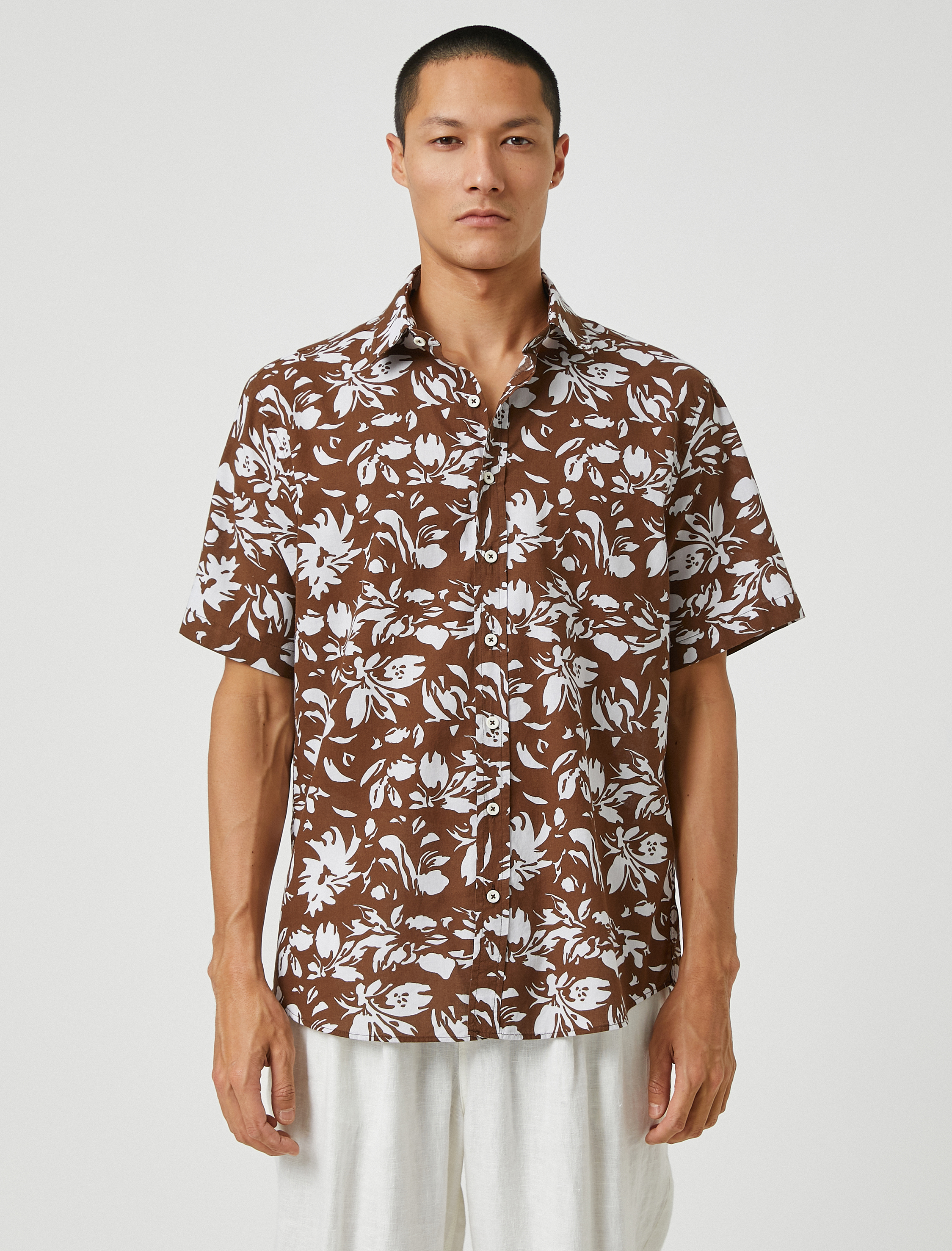   Yazlık Gömlek Çiçekli Kısa Kollu Klasik Yaka