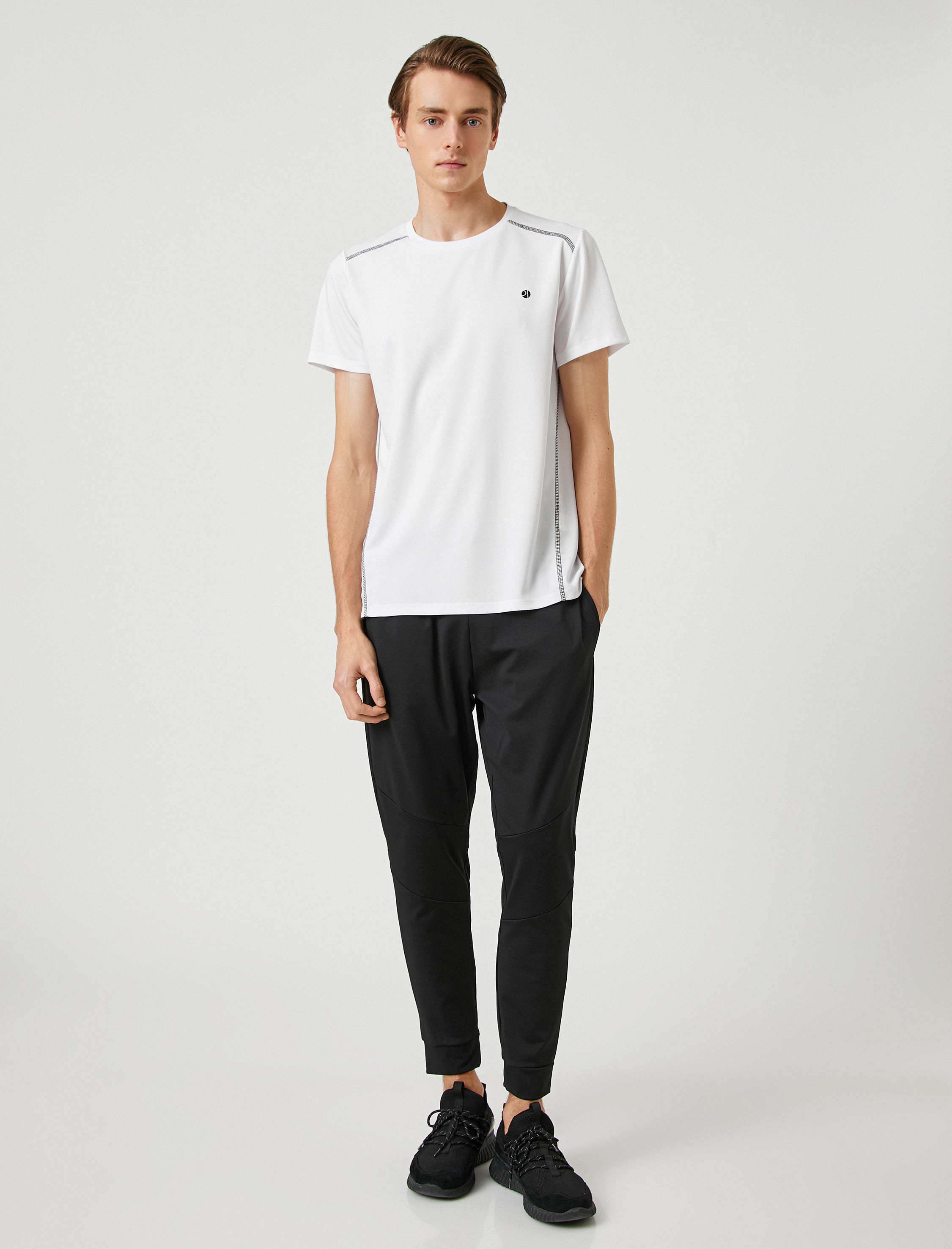   Spor Tişört Şerit Baskı Detaylı Bisiklet Yaka Nefes Alan Kumaş