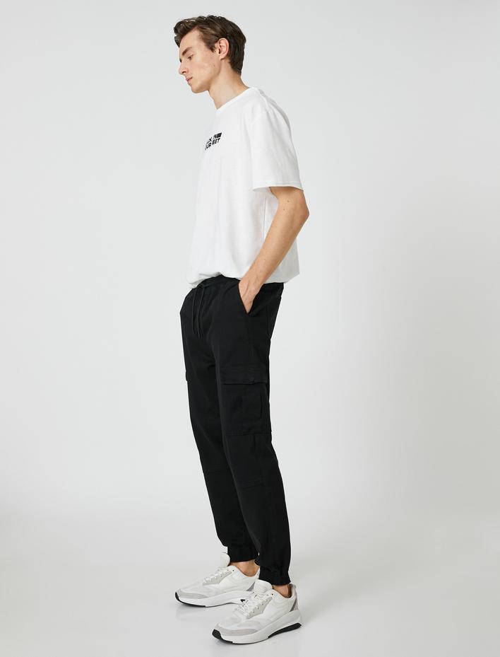  Jogger Kargo Pantolon Beli Bağcıklı Cep Detaylı