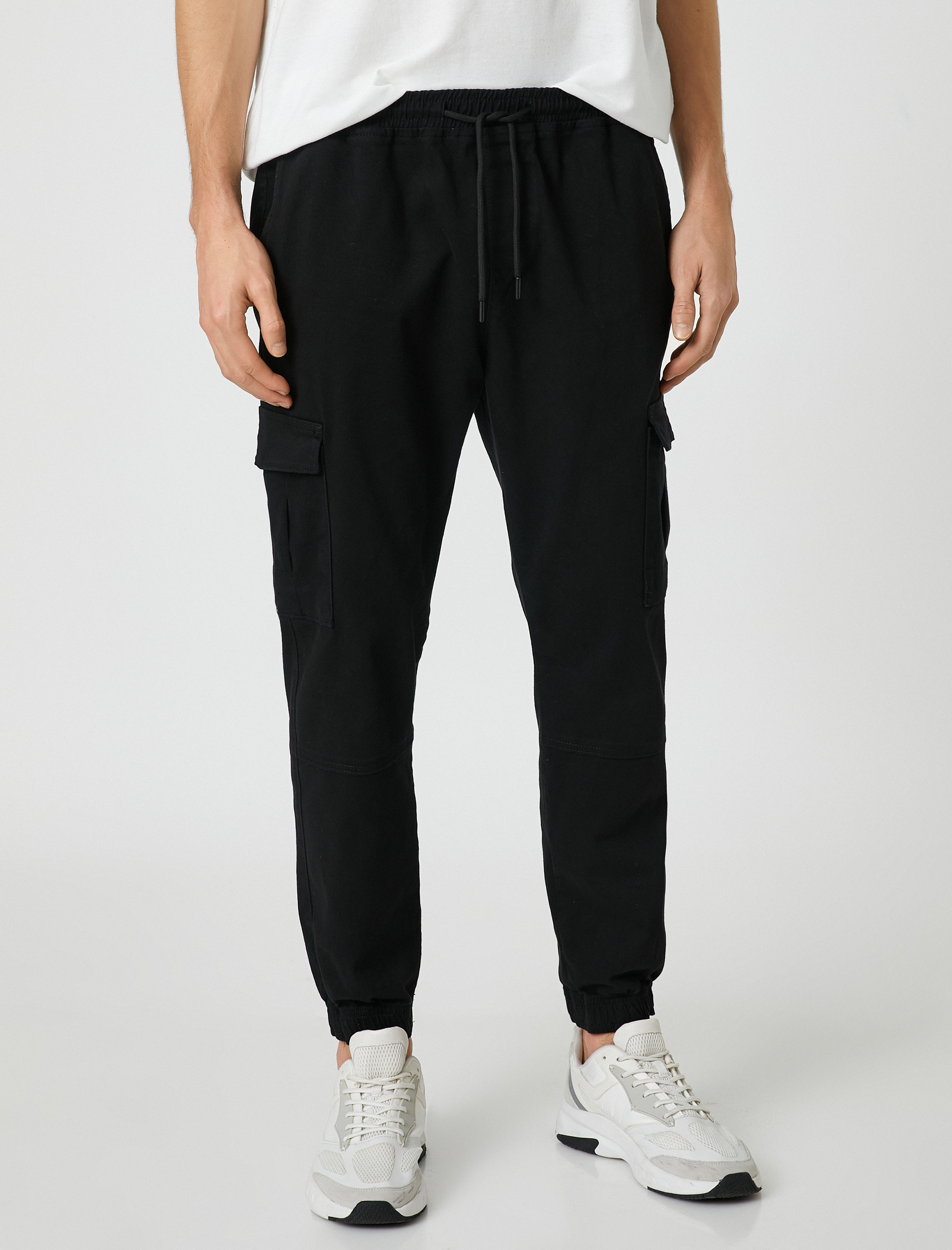 Jogger Kargo Pantolon Beli Bağcıklı Cep Detaylı