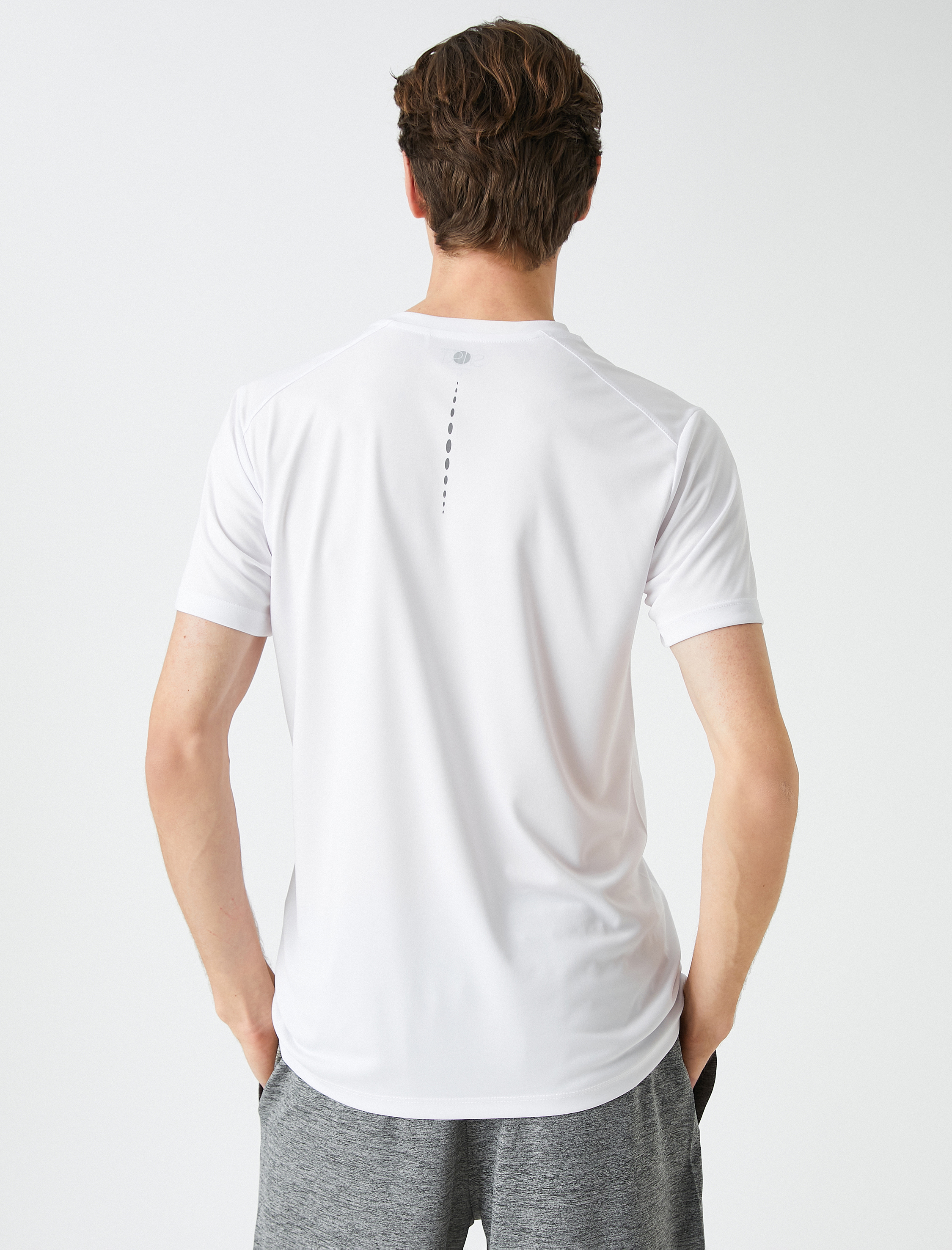   Spor Tişört Bisiklet Yaka Şerit Detaylı Kısa Kollu