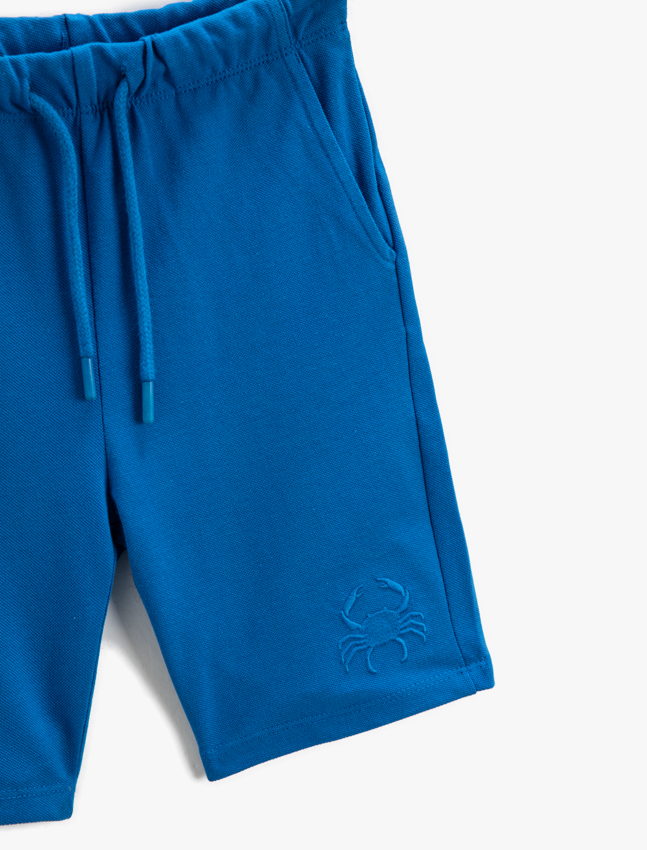  Erkek Çocuk Basic Şort Beli Bağlamalı Cepli Yengeç İşleme Detaylı