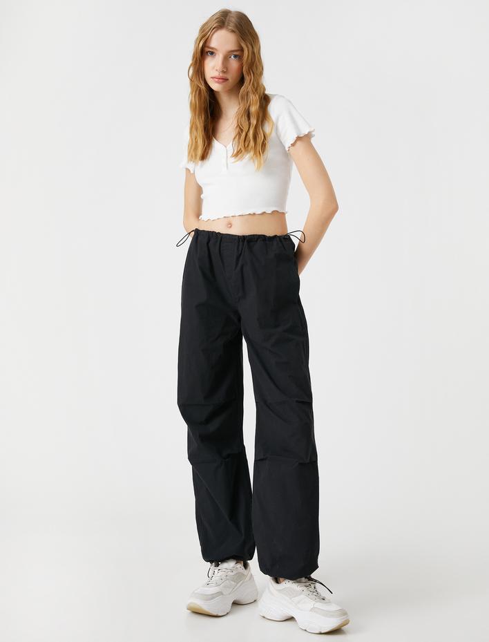  Crop Tişört Kısa Kollu Pamuklu Düğmeli V Yaka