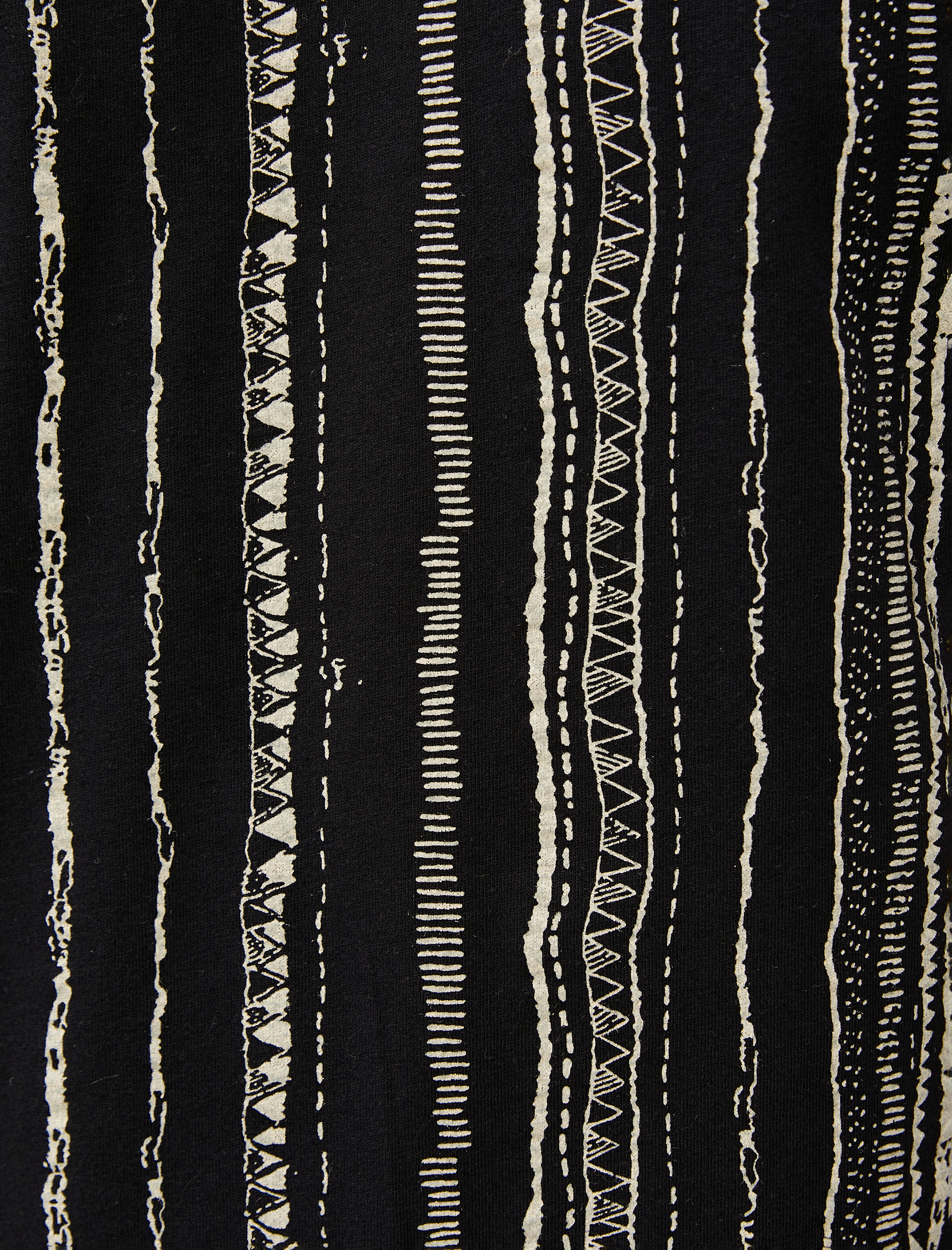   Etnik Baskılı Tişört Bisiklet Yaka Dar Kesim Pamuklu