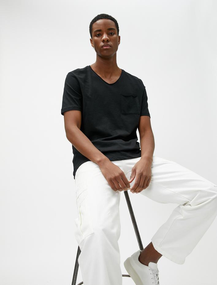  Basic Tişört V Yaka Cep Detaylı Kısa Kollu