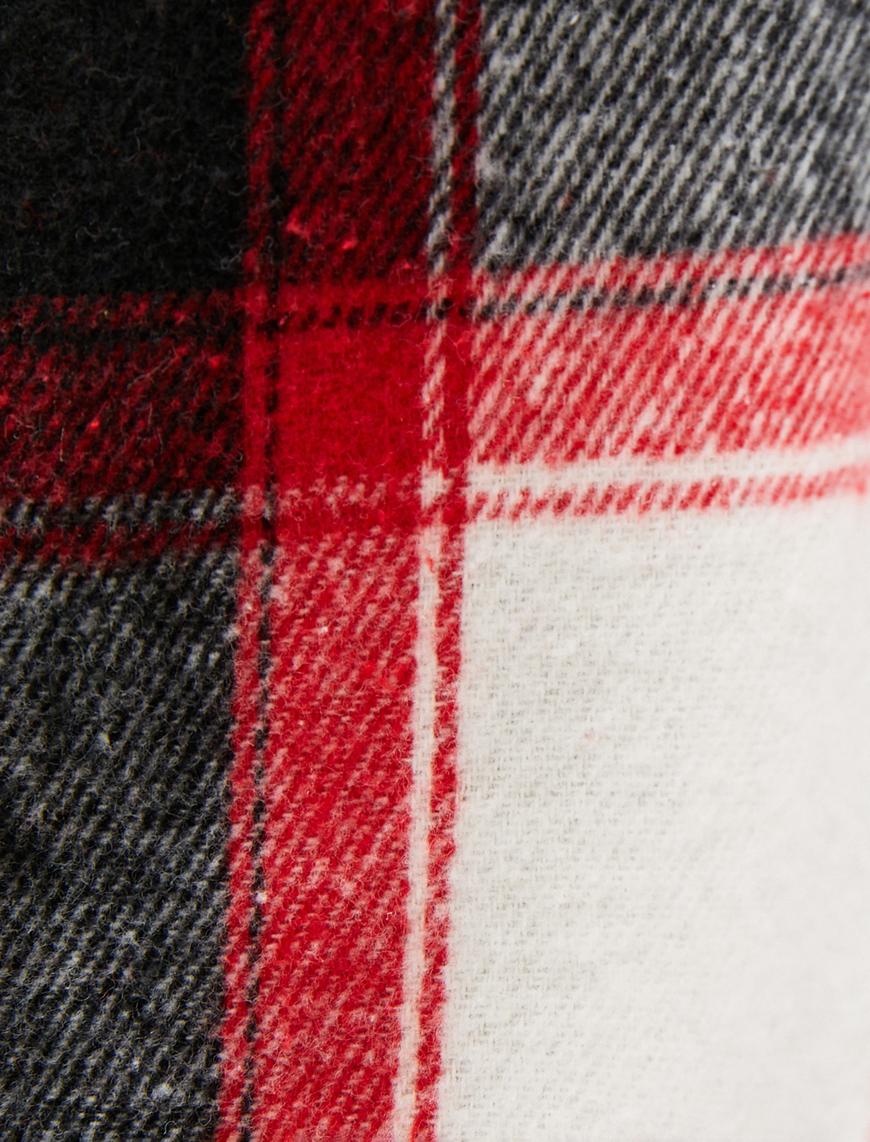   Kareli Kapşonlu Sweatshirt Etiket Baskılı Cepli