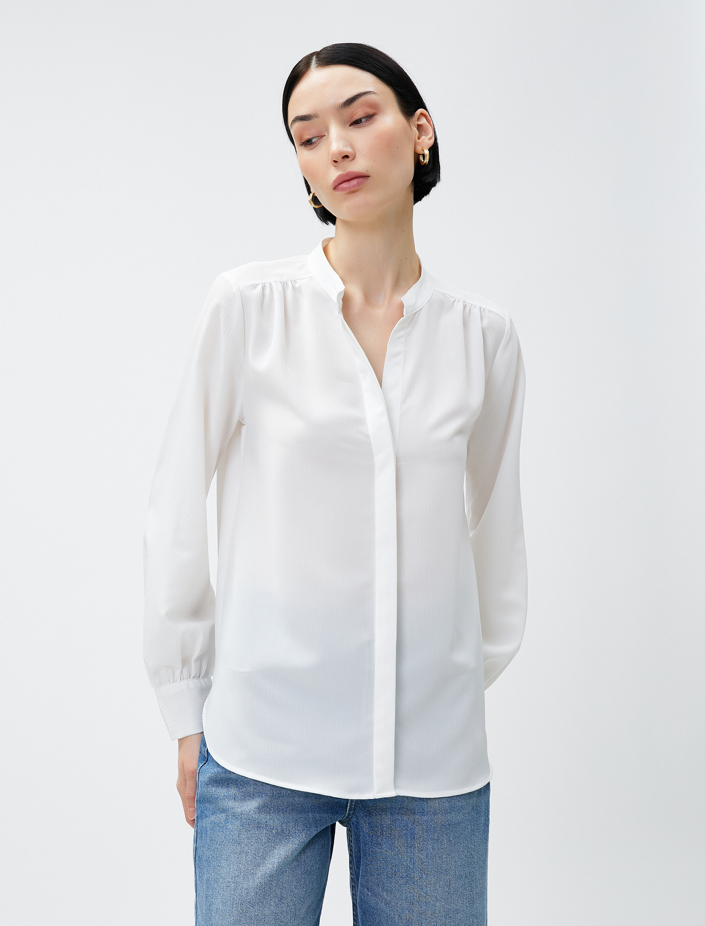   Hakim Yaka Gömlek Gizli Düğmeli