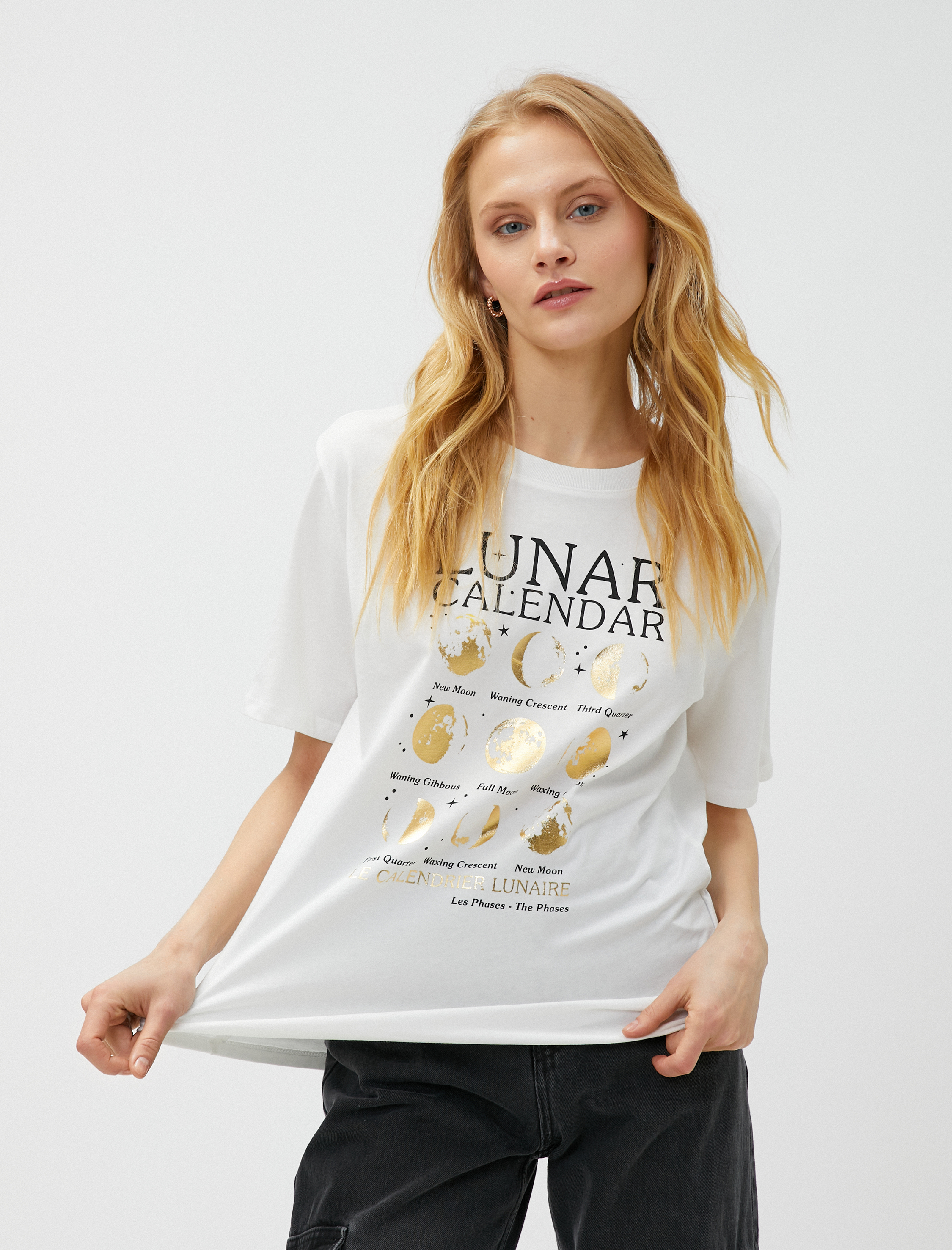   Ay Baskılı Tişört Pamuklu