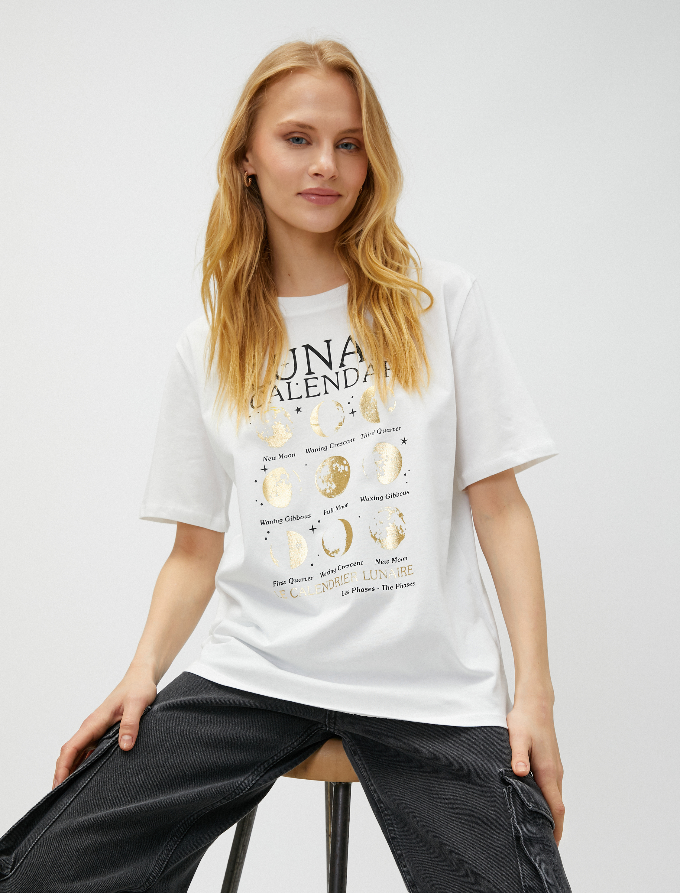   Ay Baskılı Tişört Pamuklu