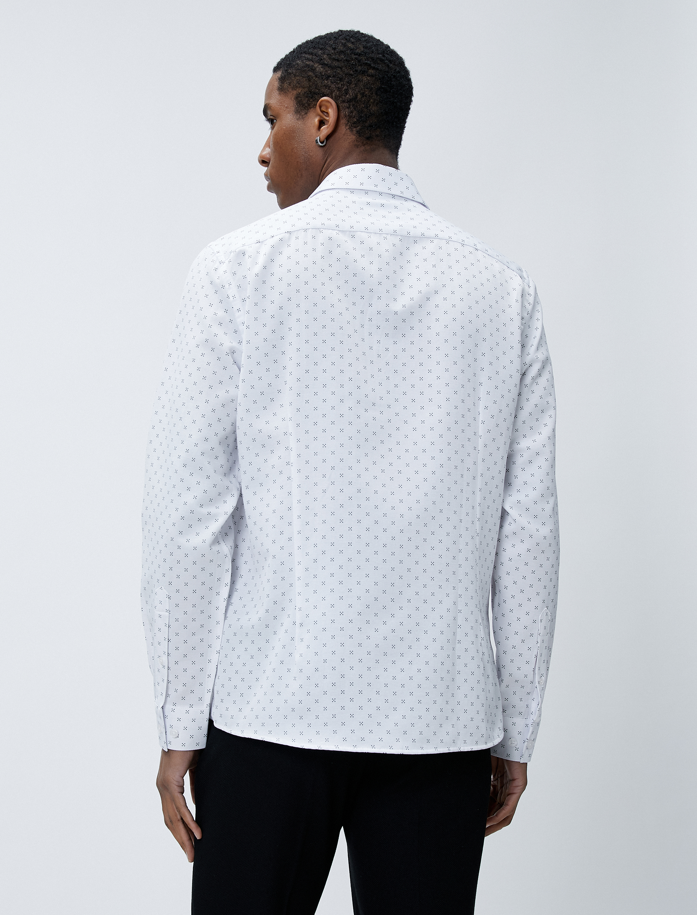   Spor Gömlek Geometrik Detaylı Klasik Yaka Slim Fit Non Iron