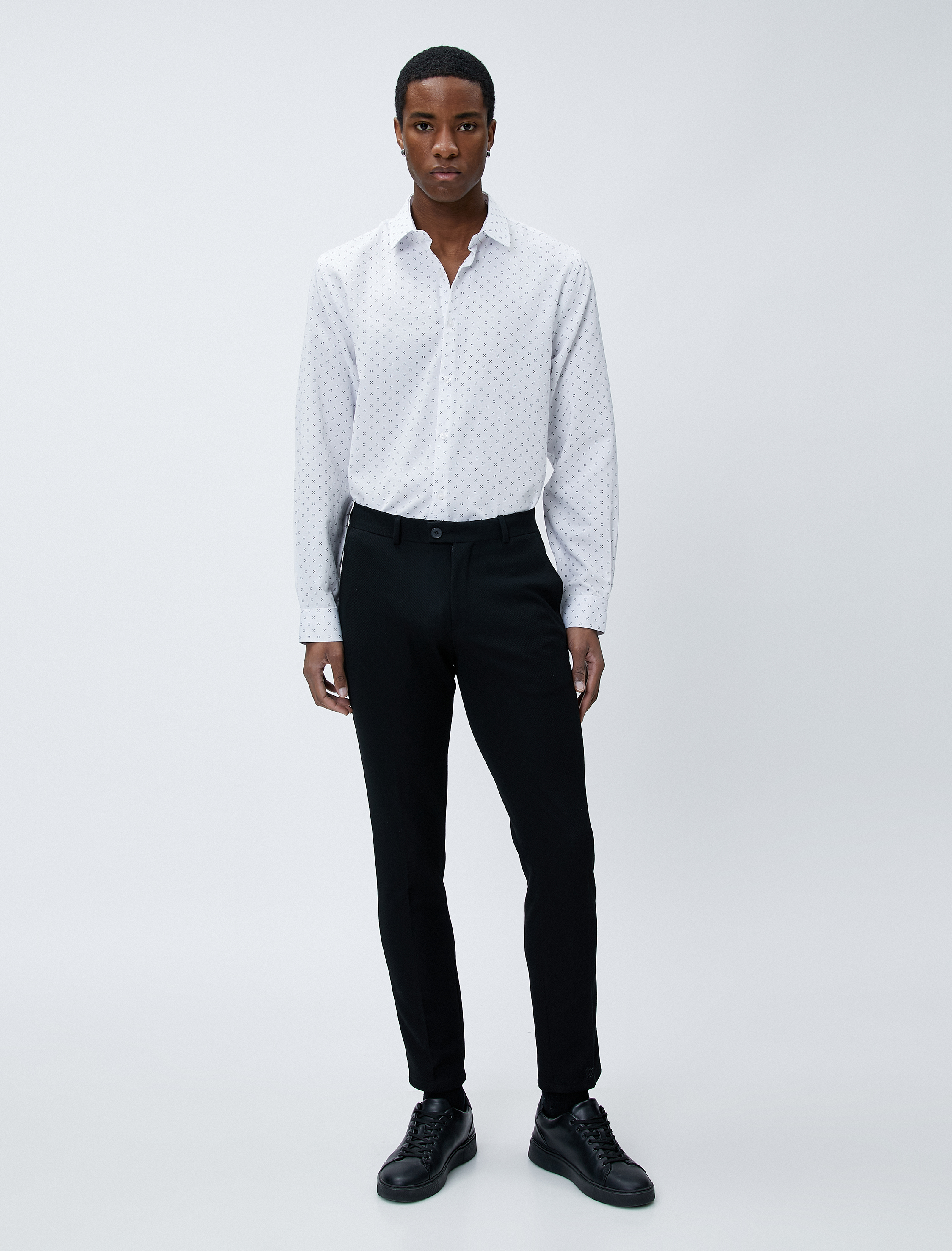   Spor Gömlek Geometrik Detaylı Klasik Yaka Slim Fit Non Iron