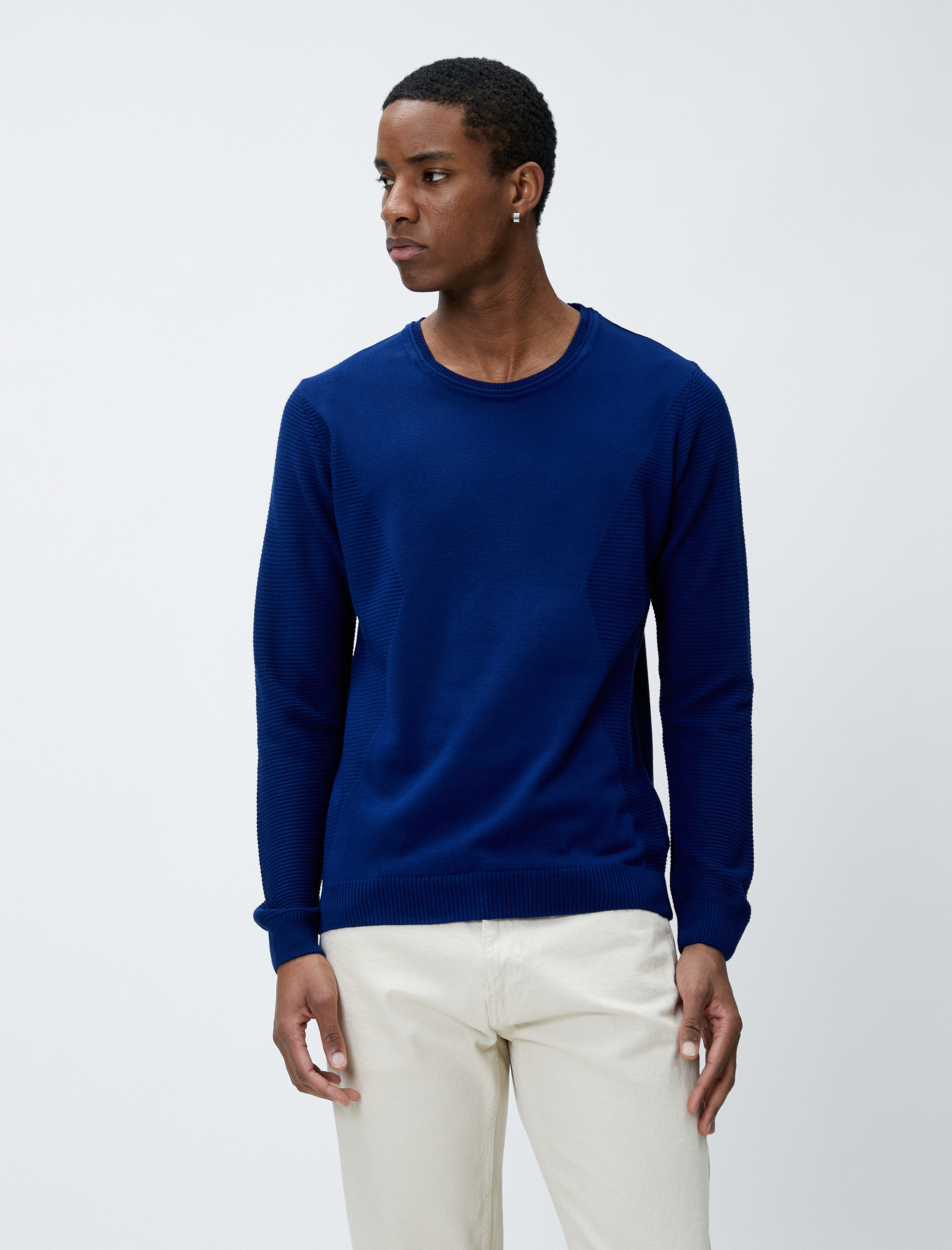   Basic Kazak Bisiklet Yaka Slim Fit Uzun Kollu Dokulu