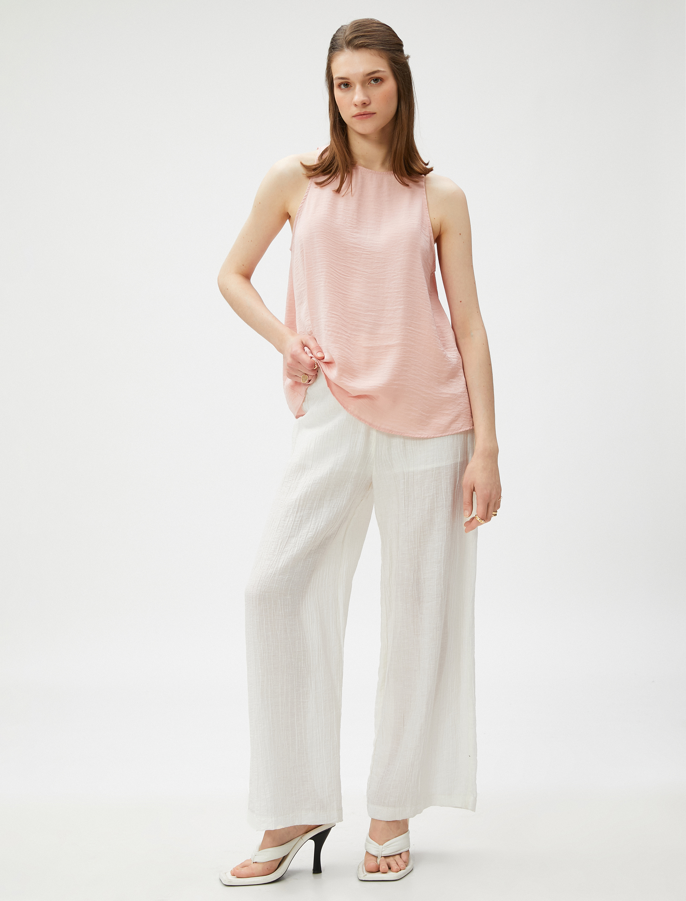   Basic Atlet Kolsuz Halter Yaka