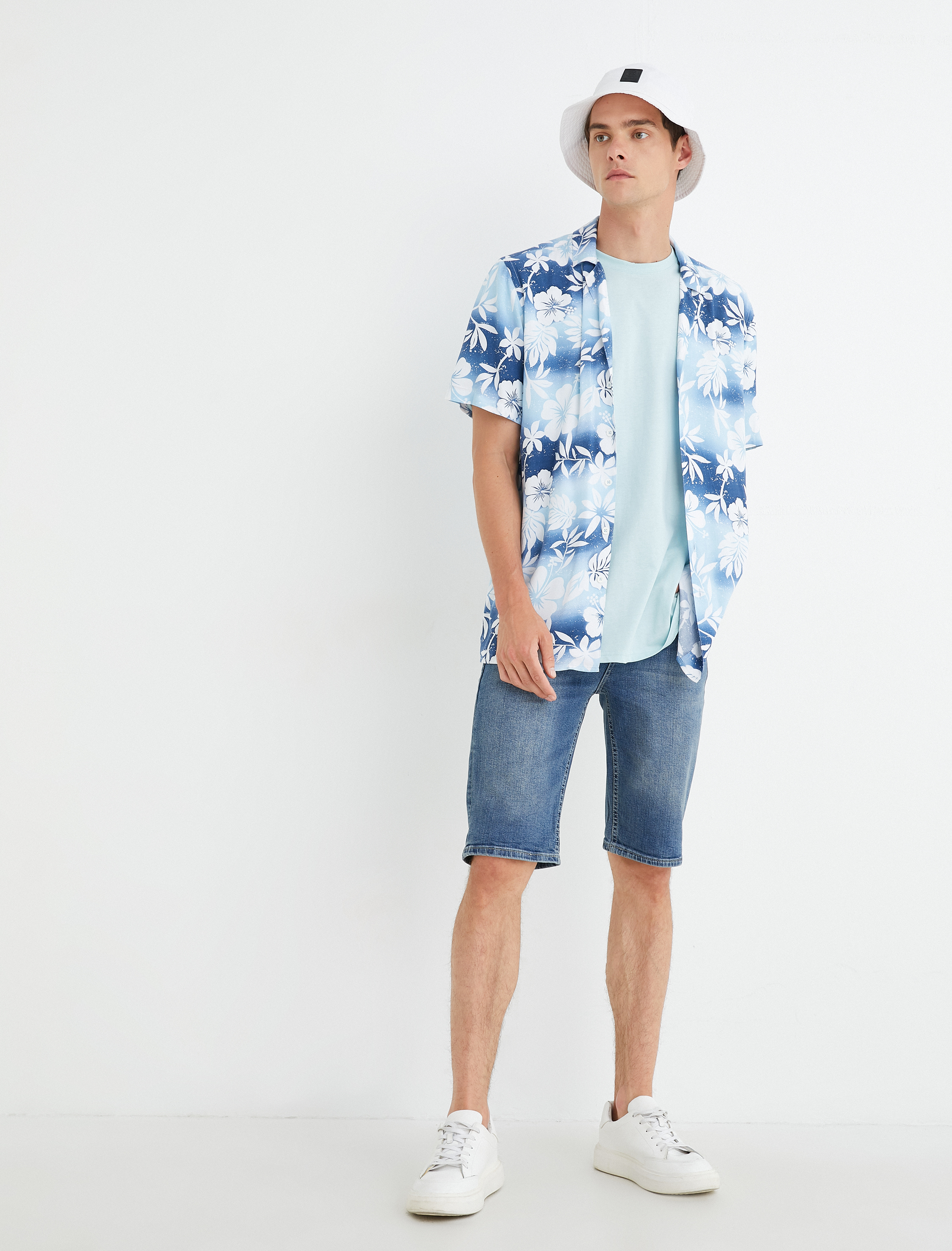   Bermuda Kot Şort Katlı Paça Detaylı Pamuklu Cepli