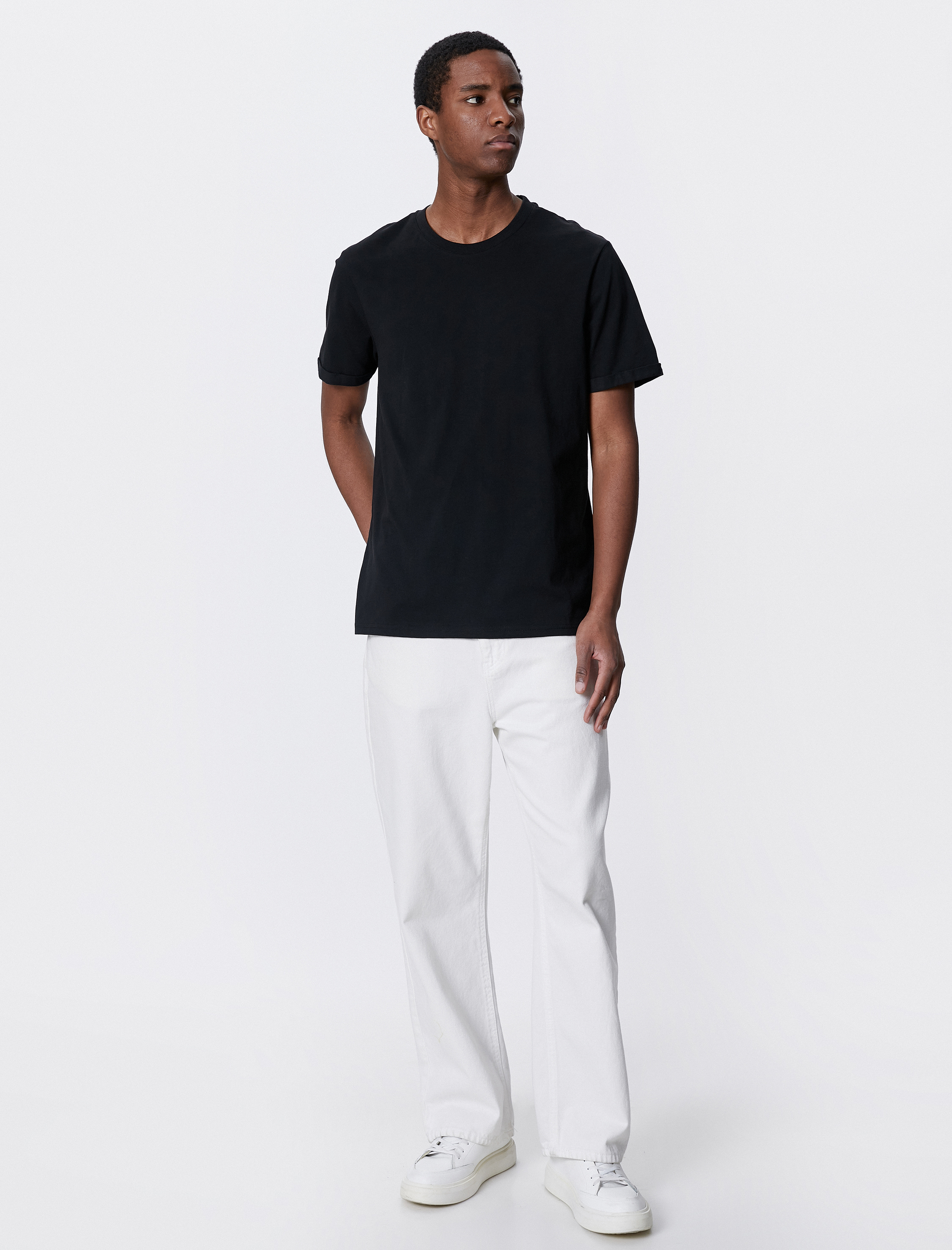   Basic Tişört Bisiklet Yaka Kısa Kollu