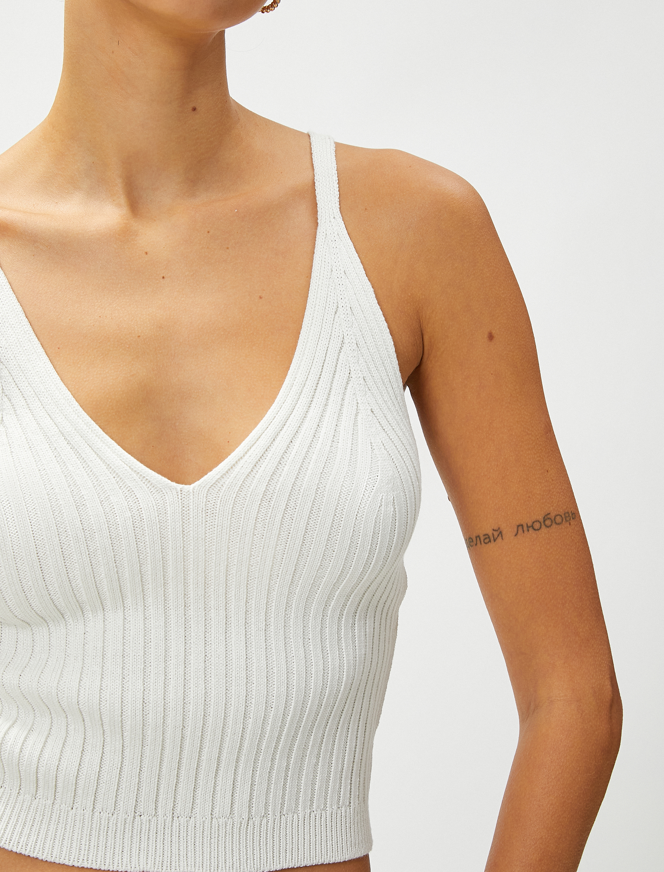   Crop Triko Atlet Askılı V Yaka