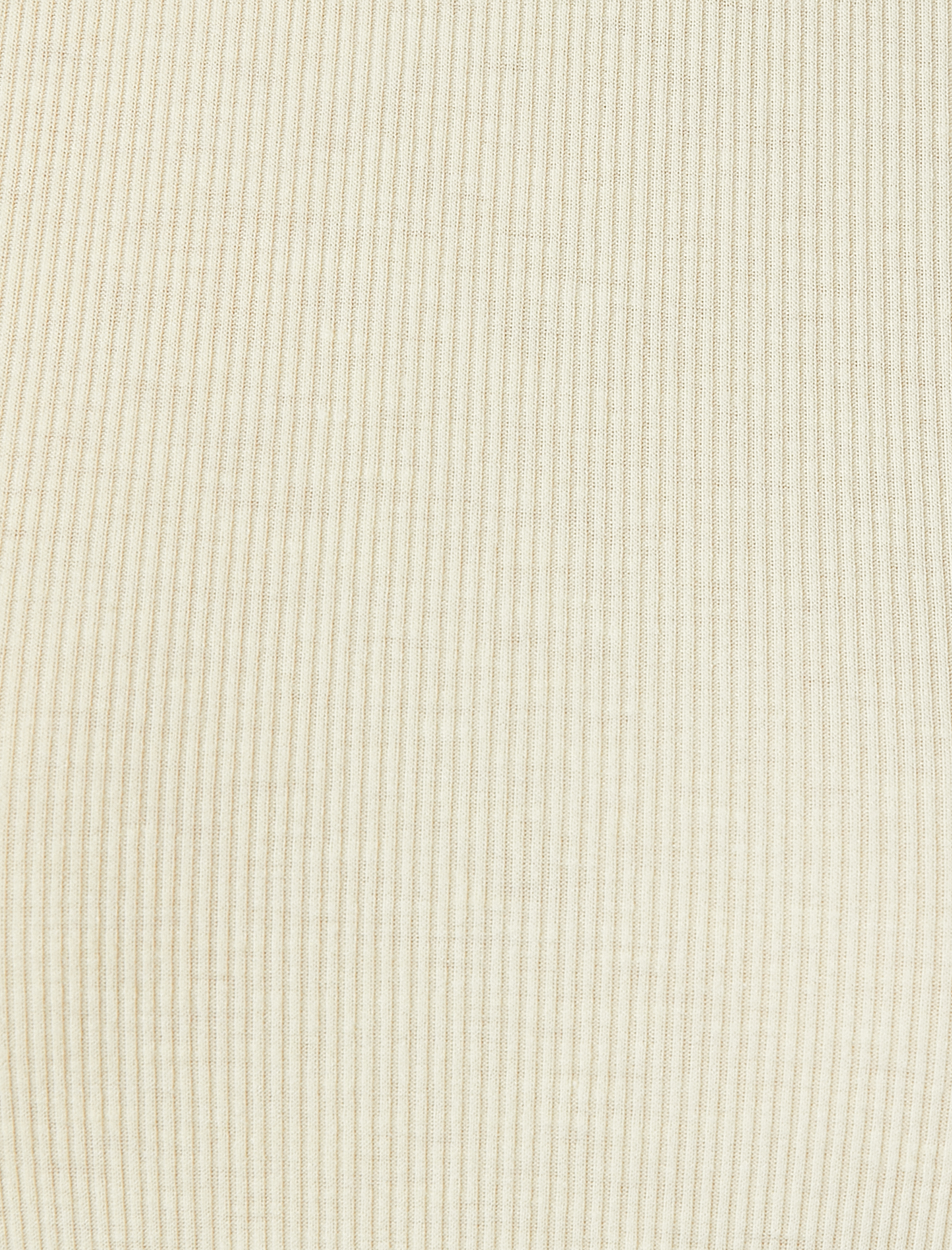   Ribanalı Tişört Kolları Fırfır Detaylı