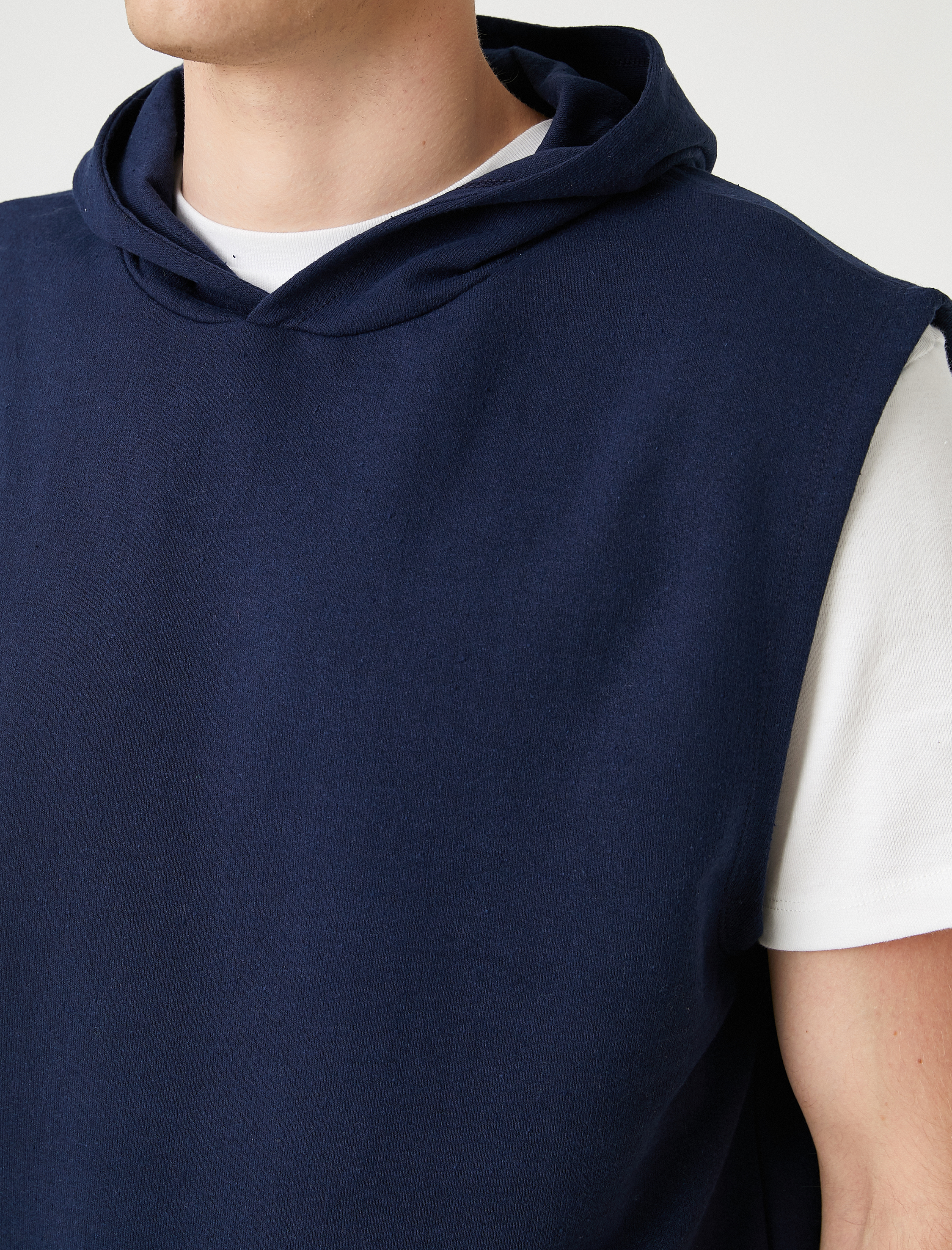 Kapşonlu Kolsuz Sweatshirt