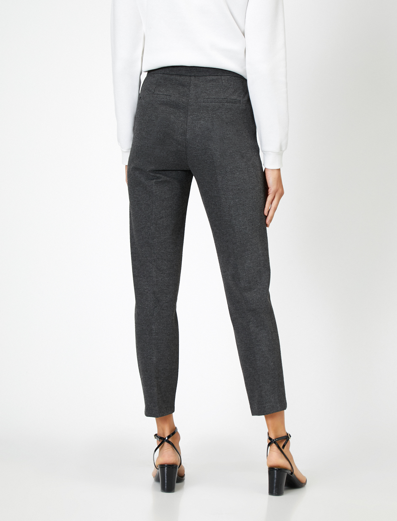   Cep Detaylı Pantolon