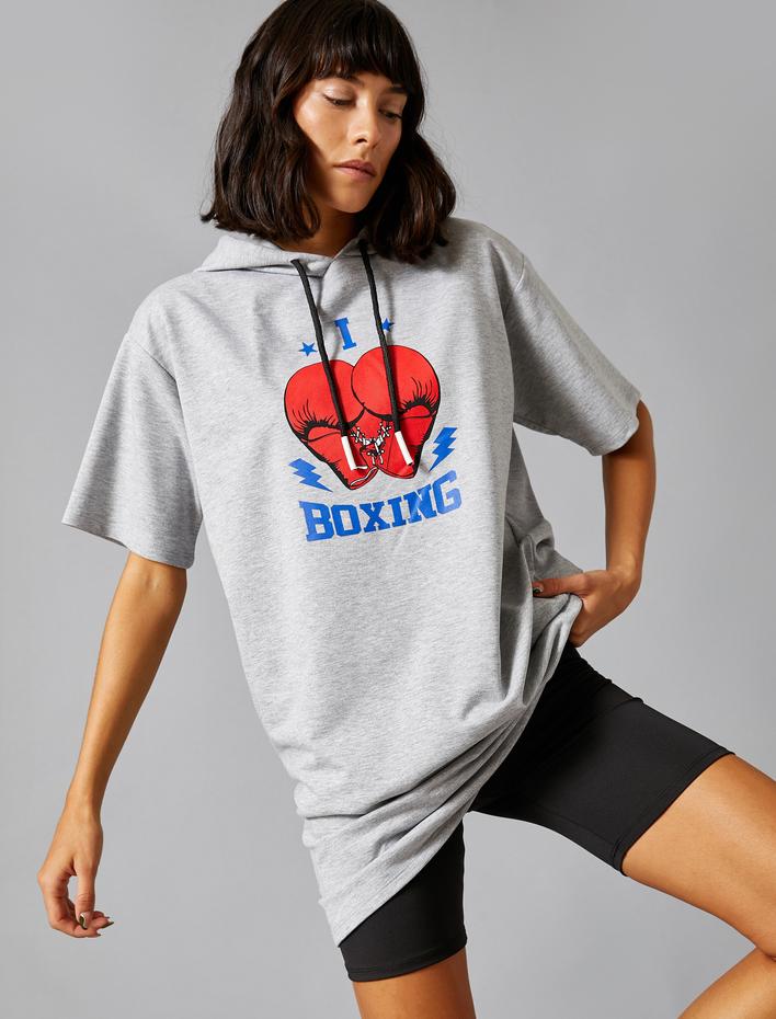  Kapüşonlu Sweatshirt Kısa Kollu Baskılı