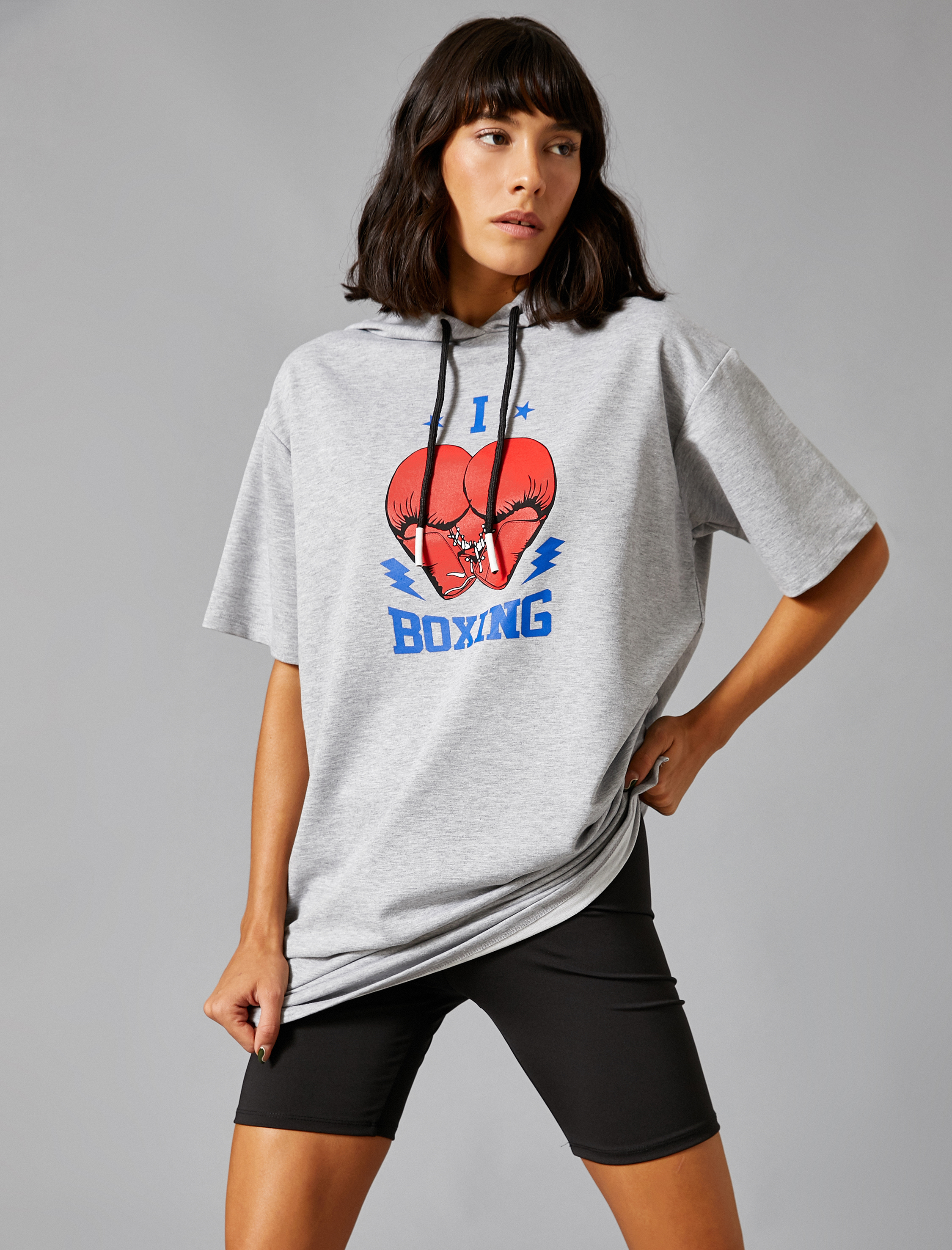   Kapüşonlu Sweatshirt Kısa Kollu Baskılı