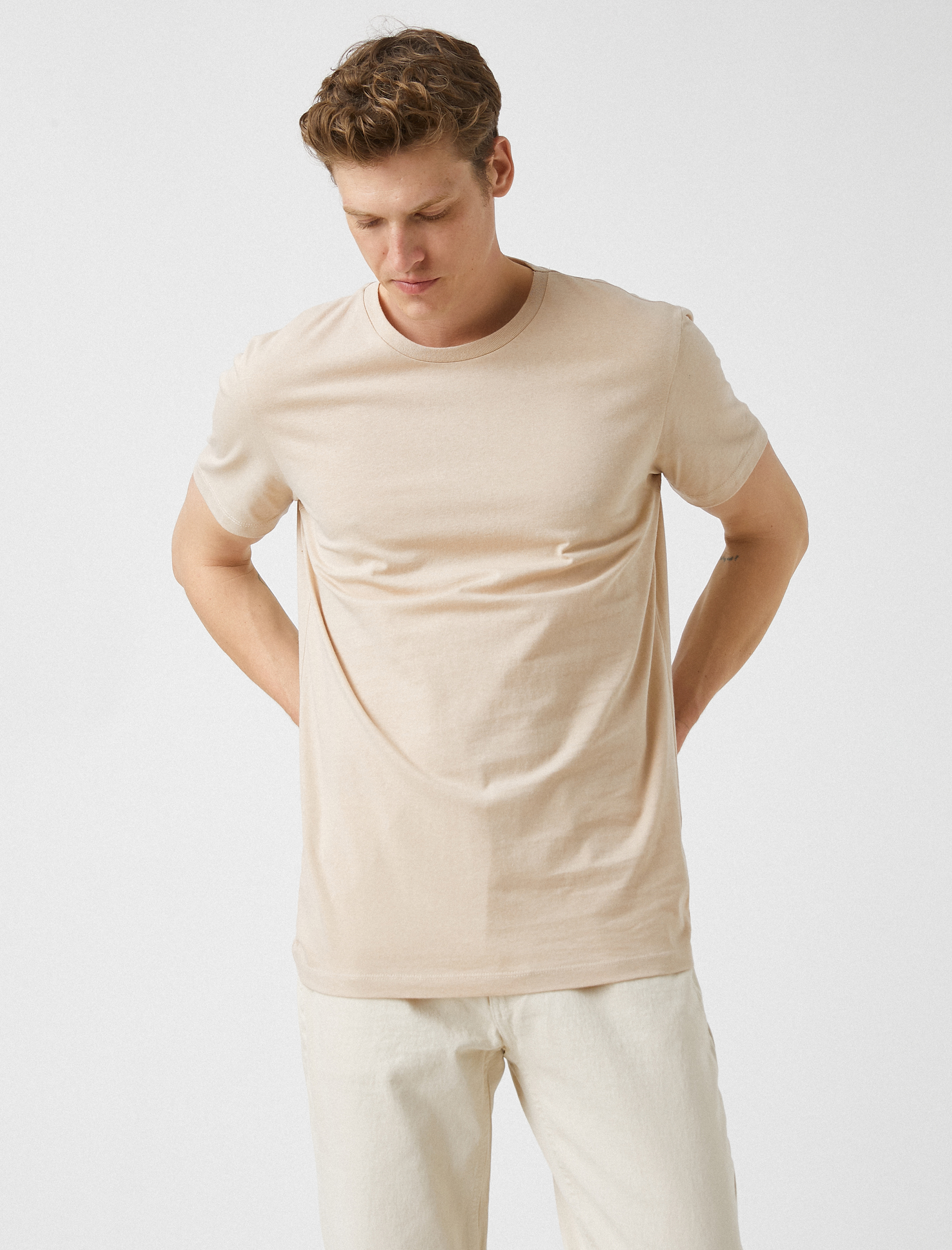   Basic Tişört Bisiklet Yaka