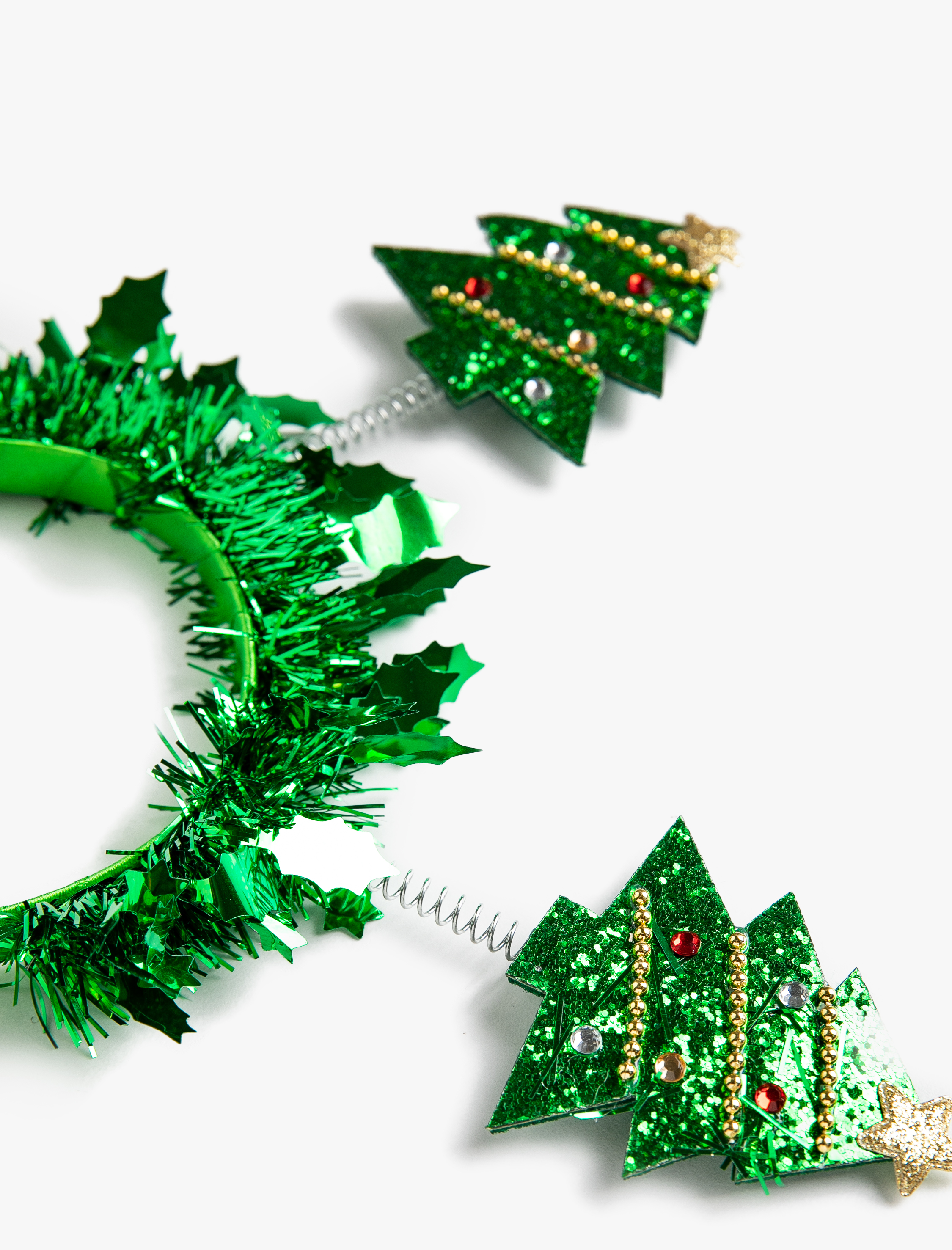  Kadın Yılbaşı Temalı Taç