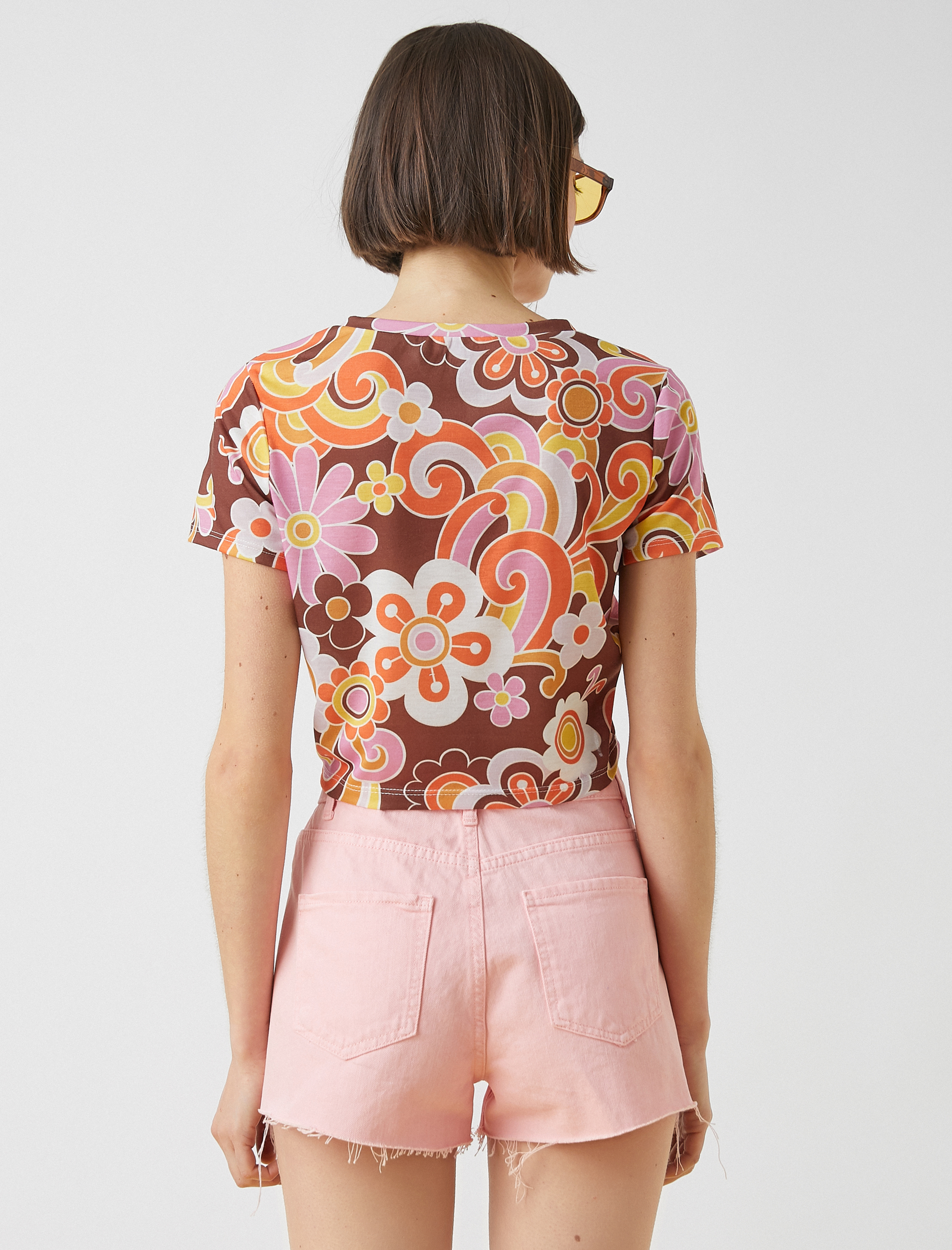   Kısa Kollu Crop Tişört