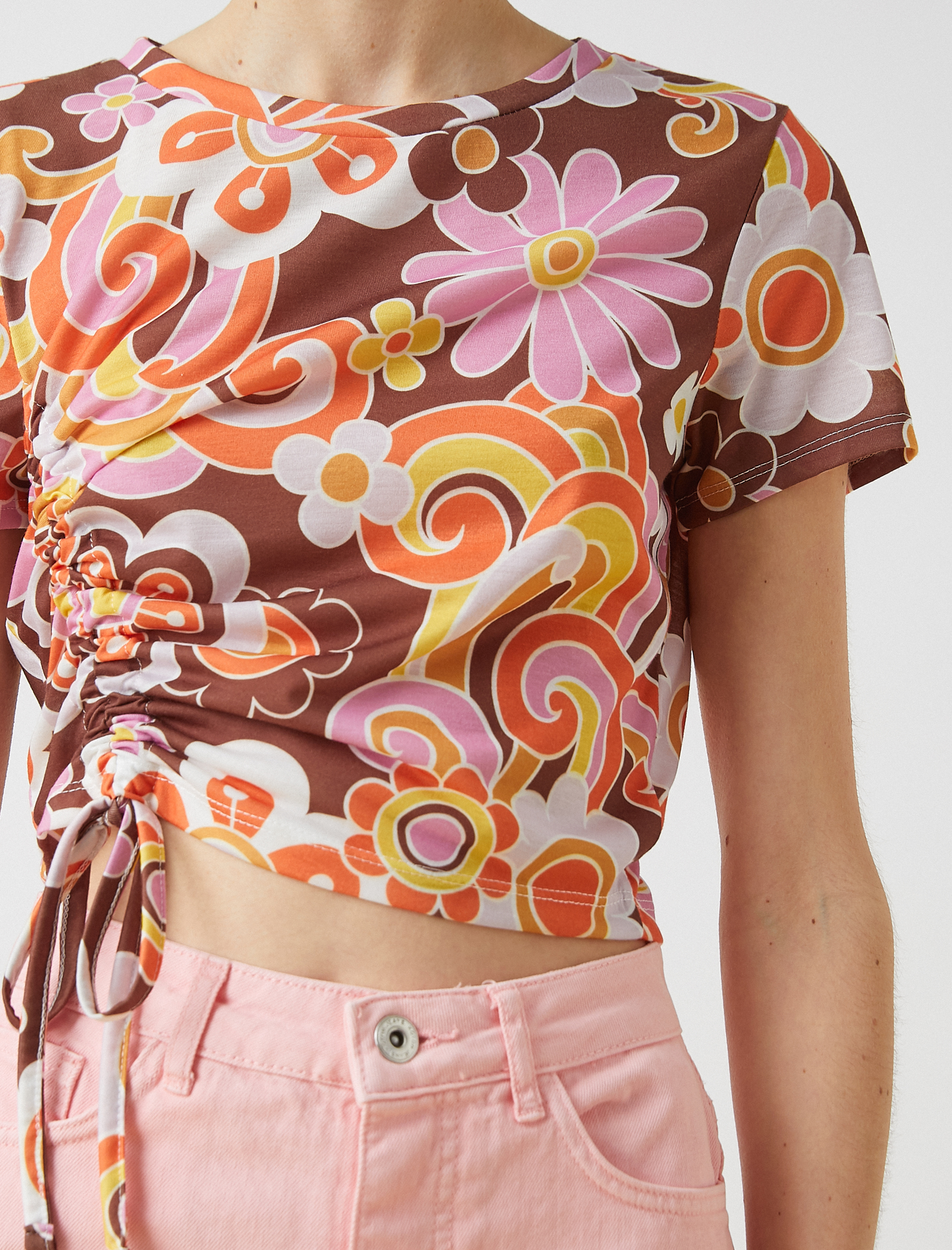   Kısa Kollu Crop Tişört