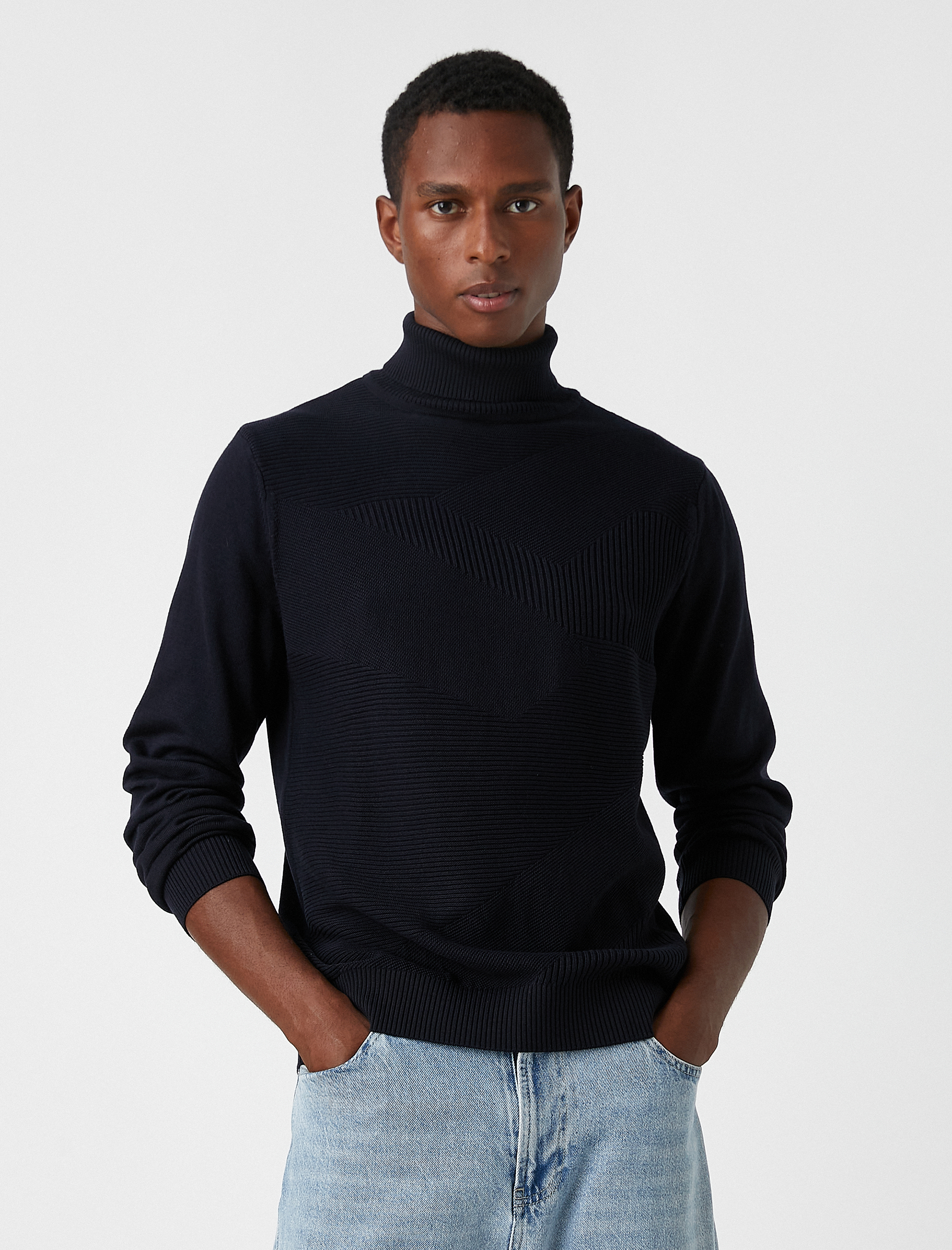   Boğazlı Triko Kazak