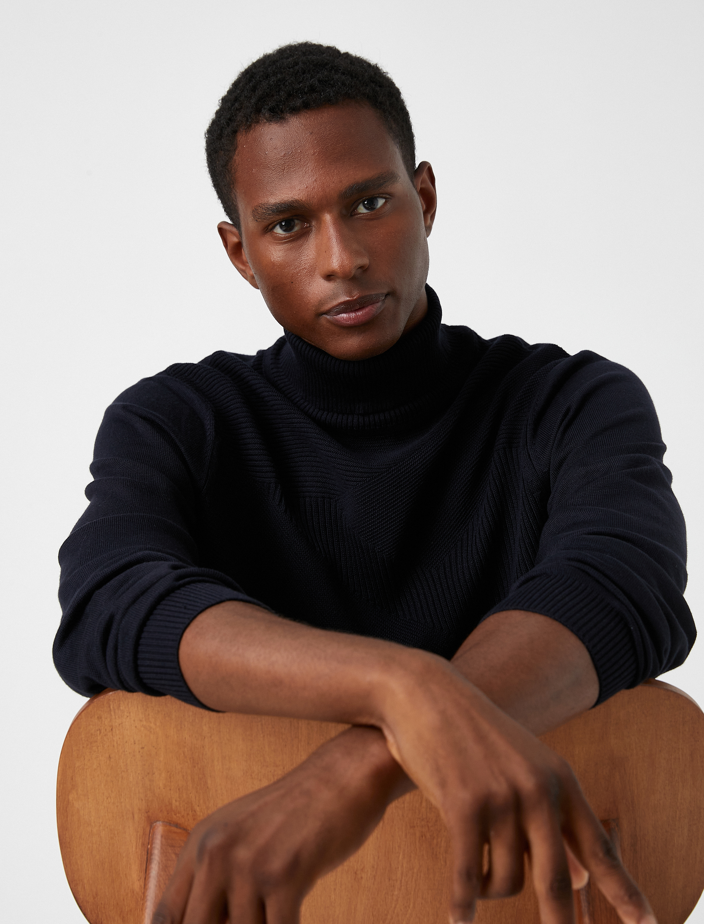   Boğazlı Triko Kazak