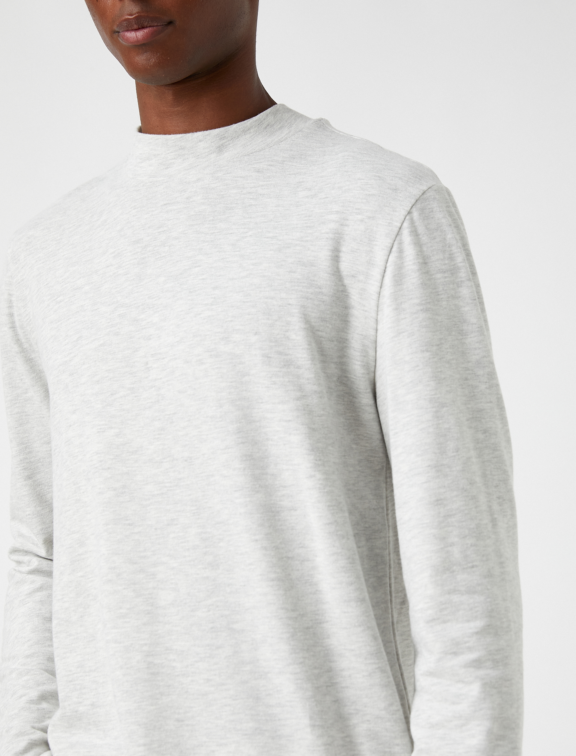   Uzun Kollu Tişört Bisiklet Yaka