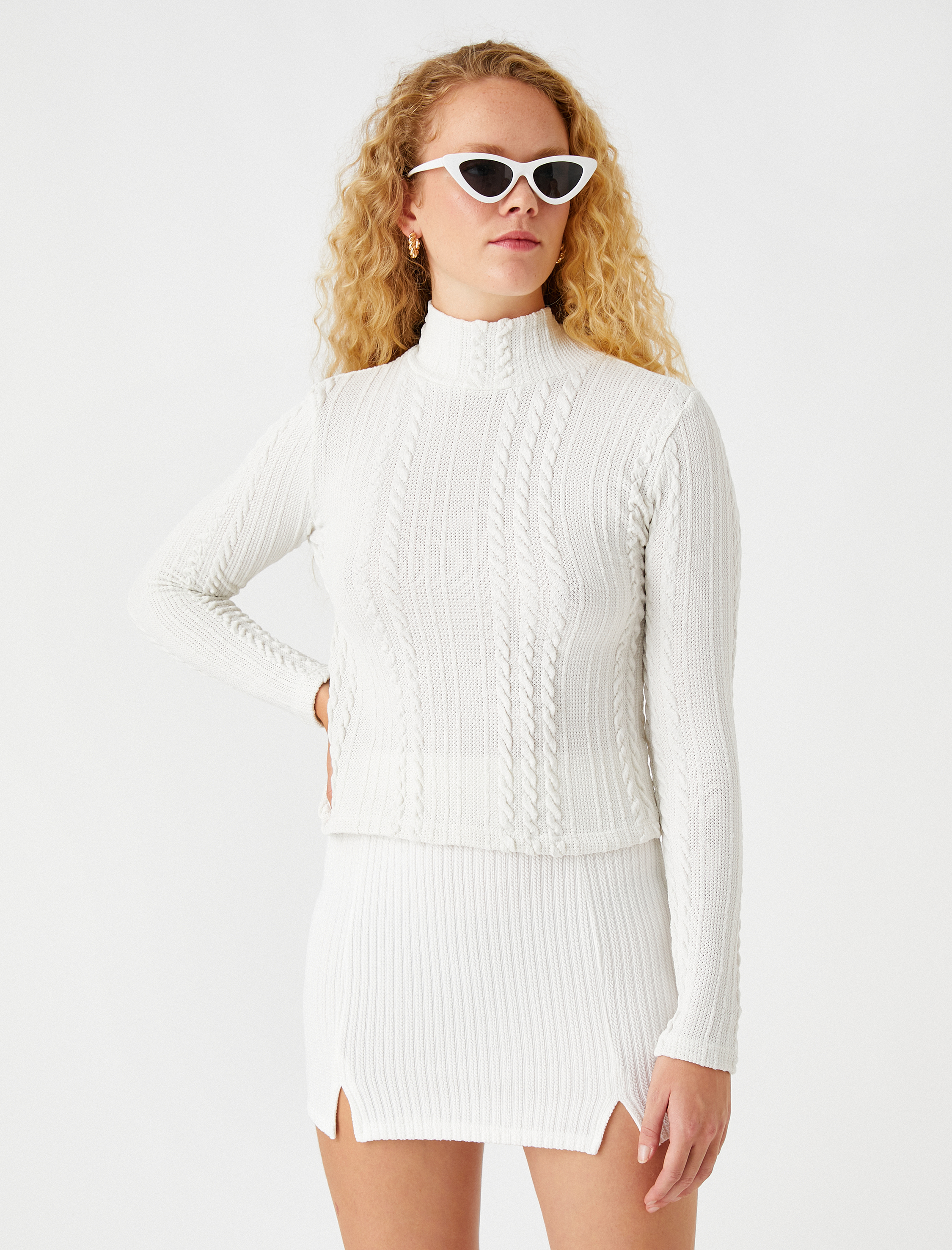   Boğalı Kazak Örgü Detaylı Uzun Kollu