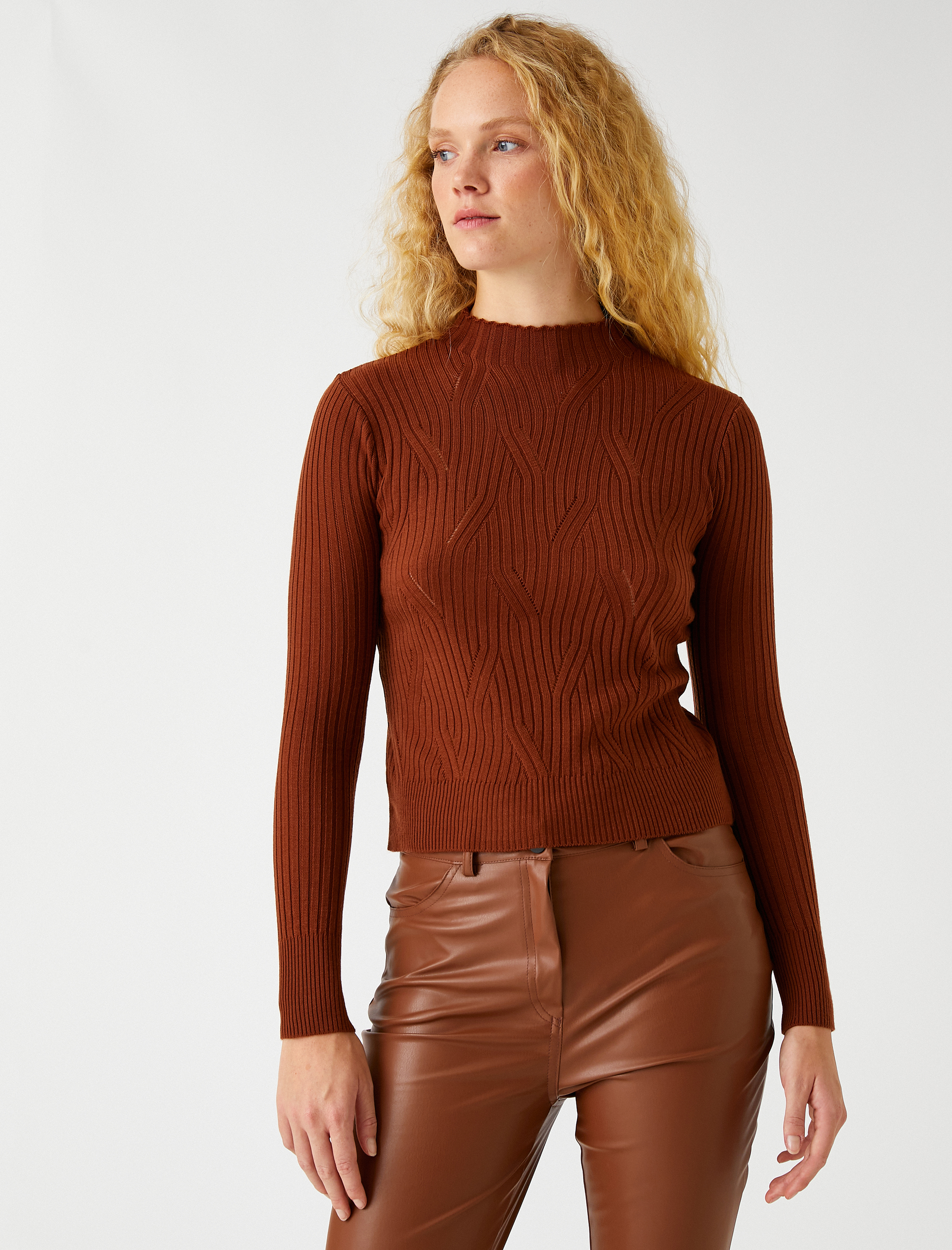   Balıkçı Yaka Kazak Örgü Desenli Kaşmir Dokulu