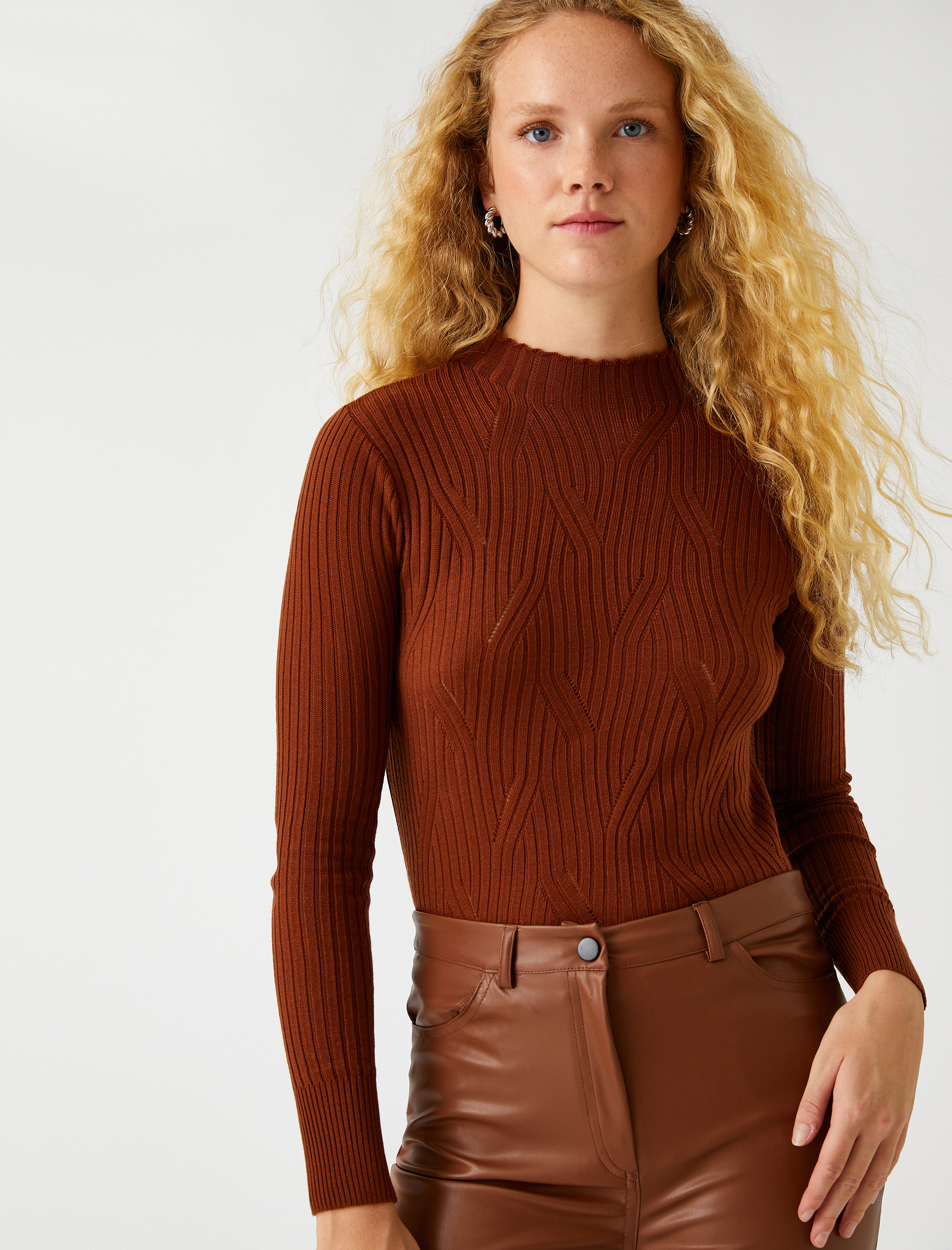   Balıkçı Yaka Kazak Örgü Desenli Kaşmir Dokulu