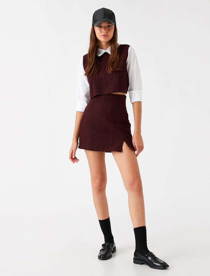  Tüvit Mini Etek Yırtmaçlı