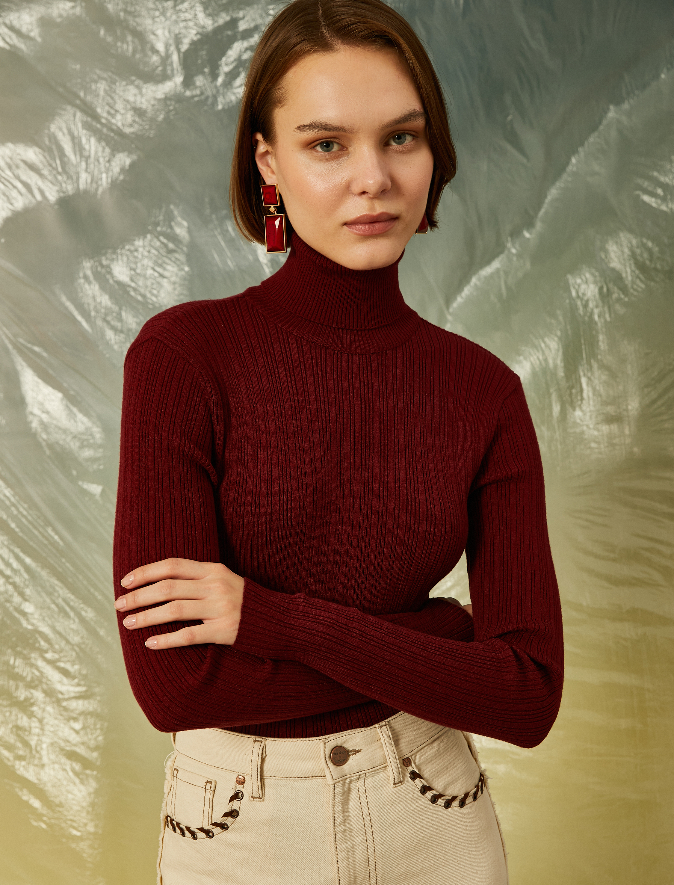   Ribanalı Boğazlı Kazak Triko