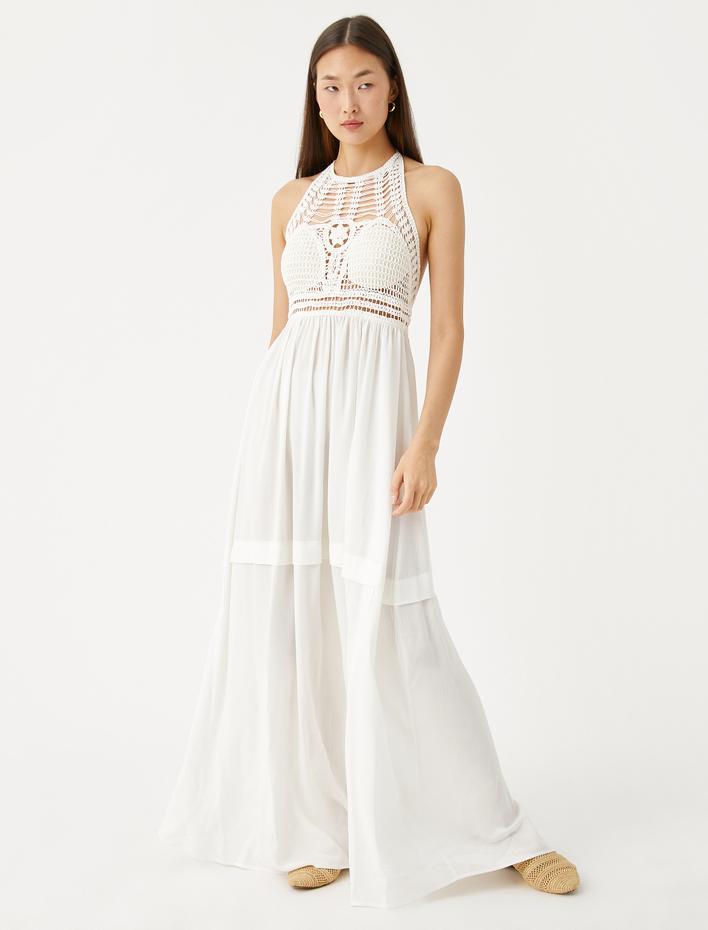  Uzun Viskon Elbise Kroşe Detaylı Halter Yaka