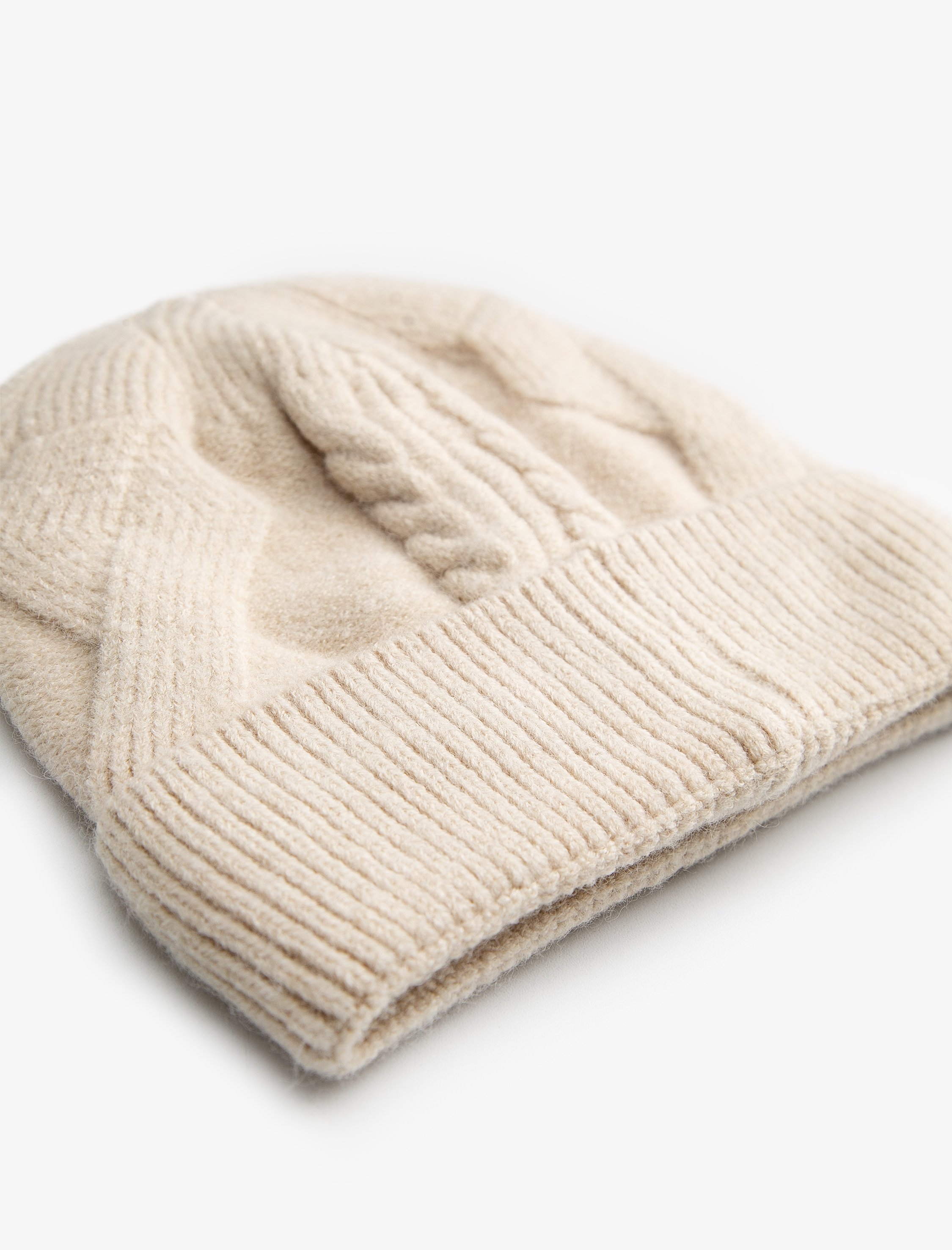  Kadın Saç Örgü Bere