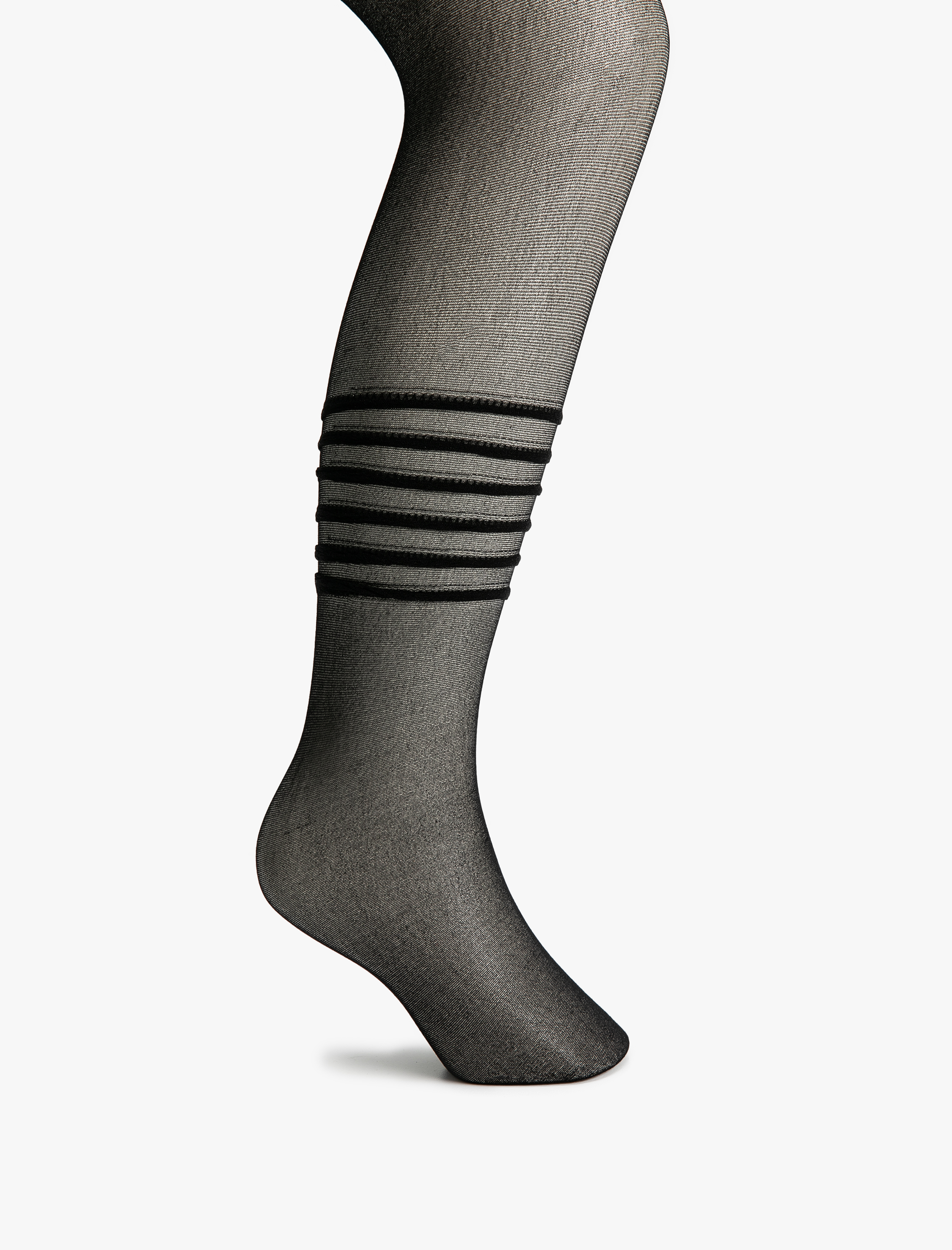  Kız Çocuk Çizgili Külotlu Çorap 20 Den