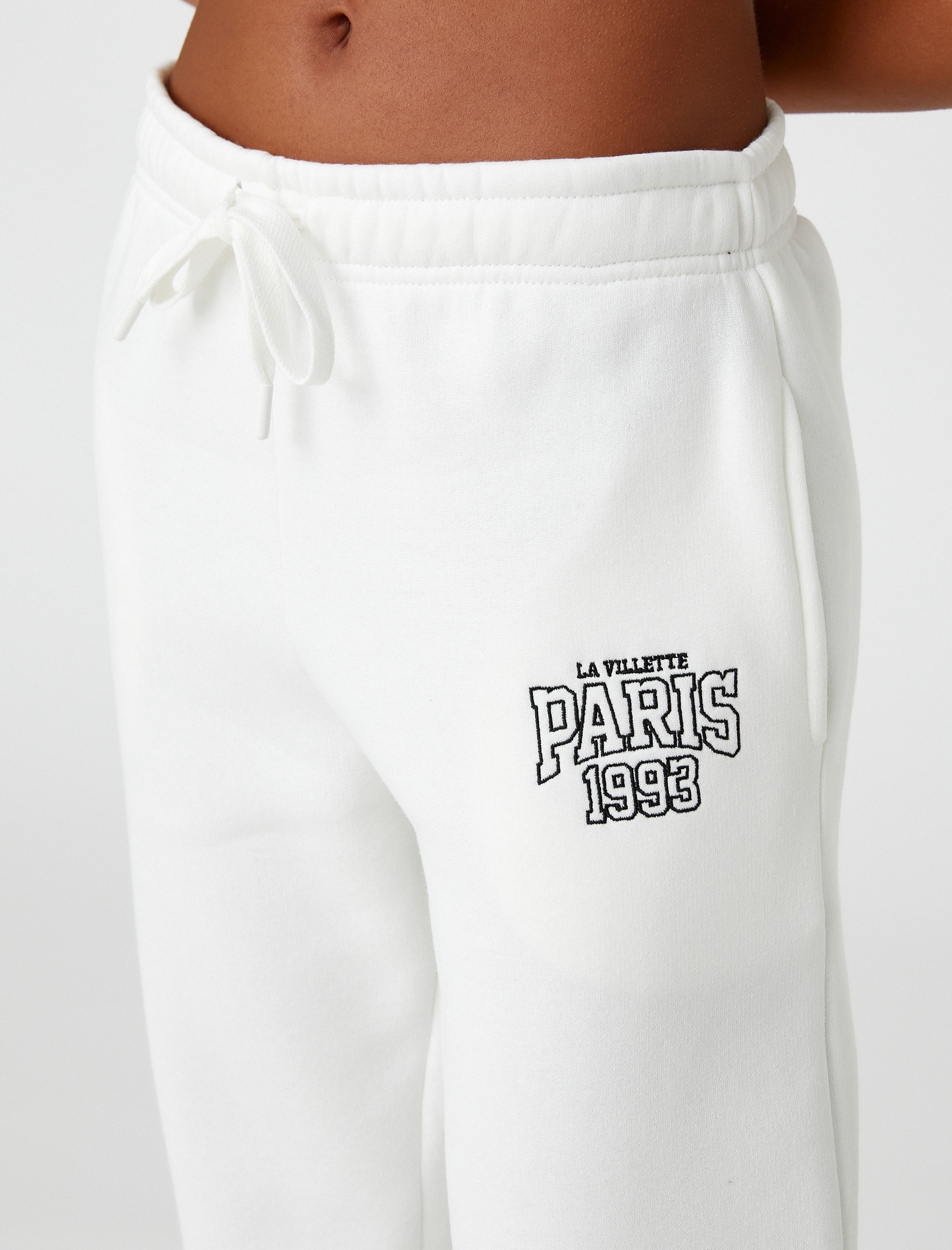   Şardonlu Jogger Eşofman Altı İşlemeli Cep Detaylı Paçası Beli Lastikli