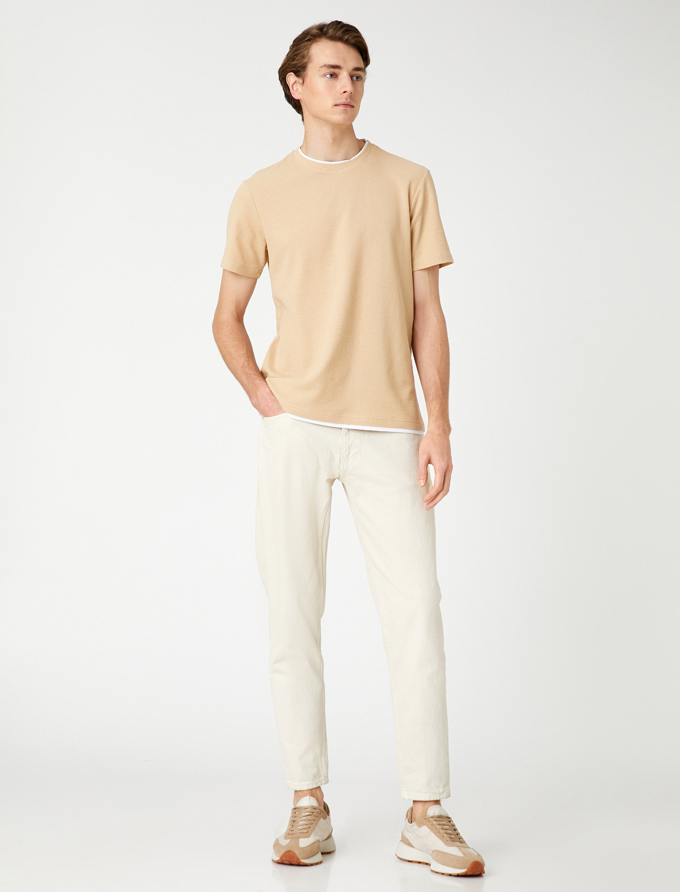   Basic Dokuma Tişört Bisiklet Yaka Kısa Kollu Dar Kesim