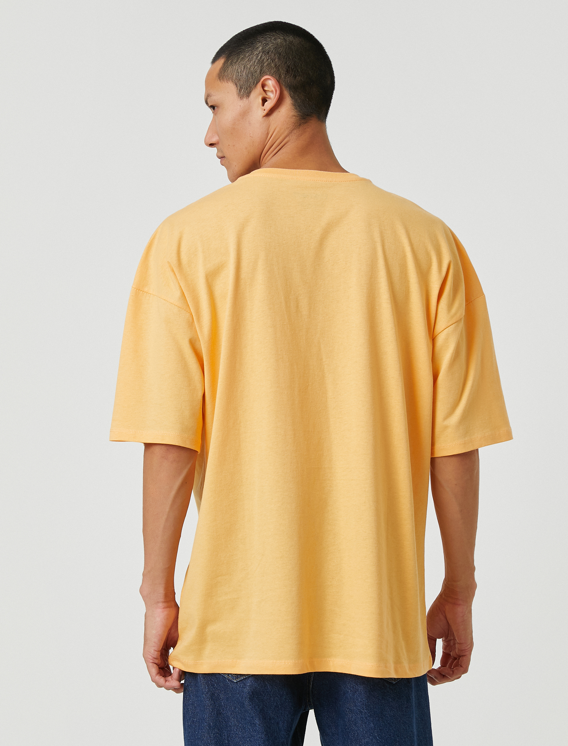 Basic Oversize Tişört Bisiklet Yaka Kısa Kollu