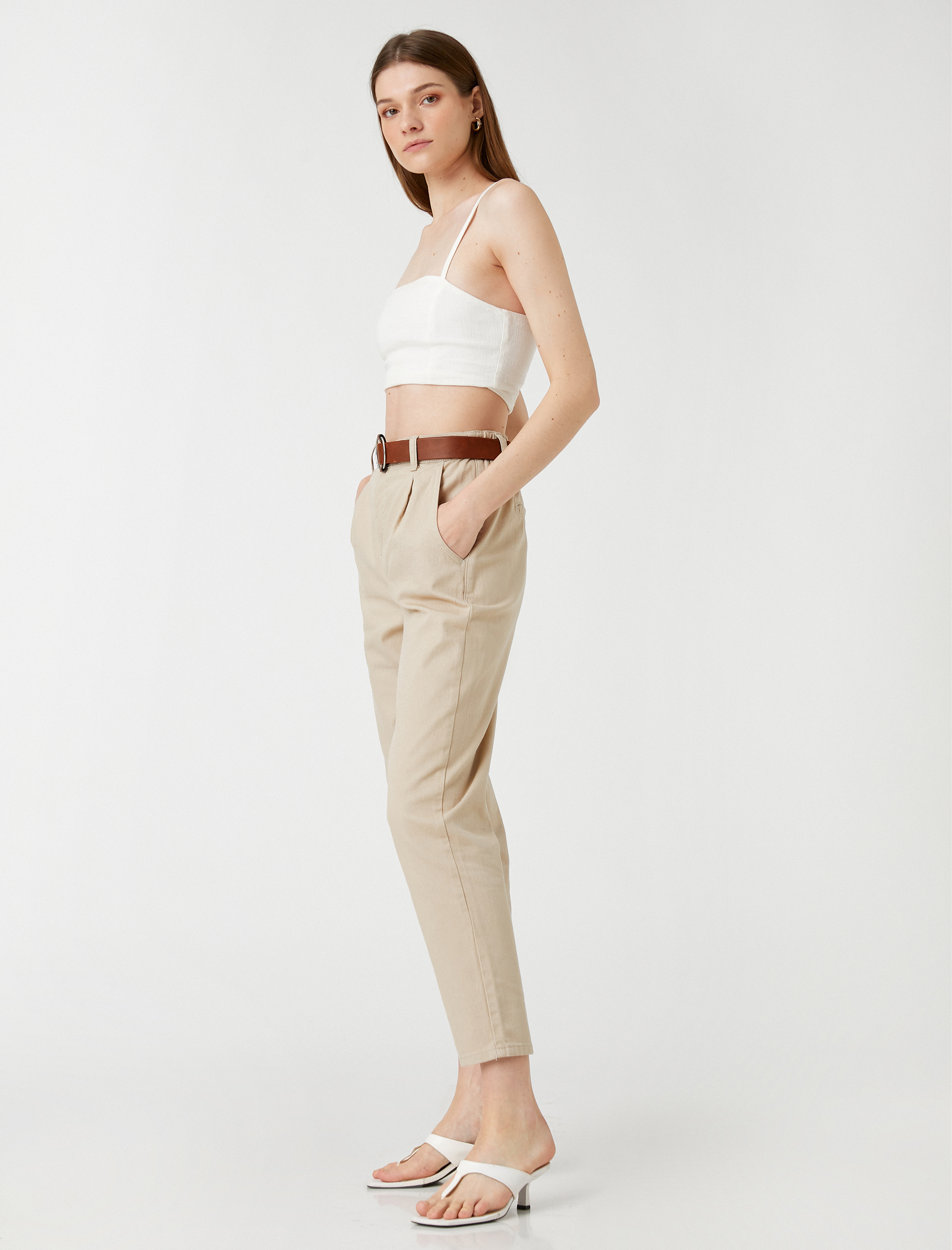   Havuç Pantolon Kemer Detaylı Yüksek Bel Cepli