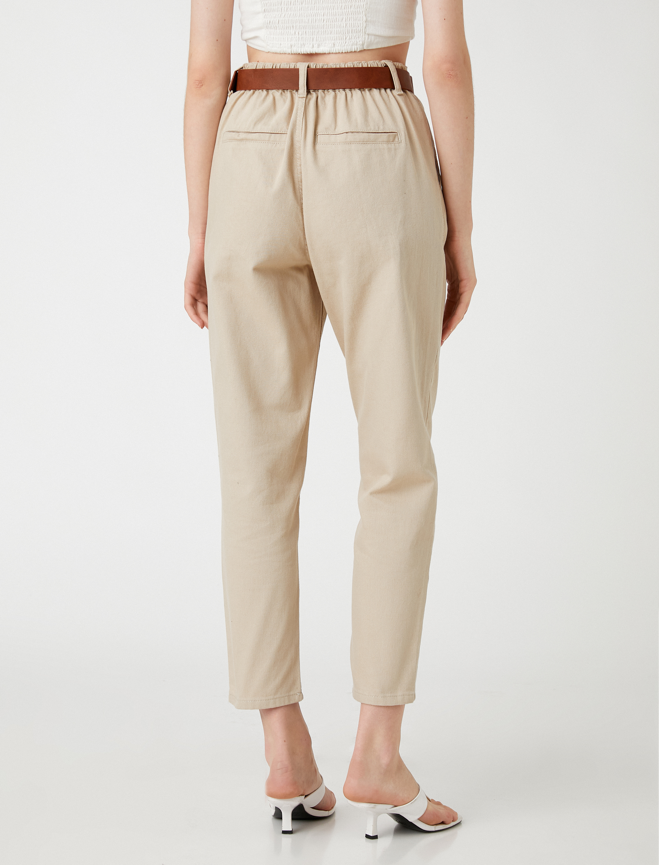   Havuç Pantolon Kemer Detaylı Yüksek Bel Cepli